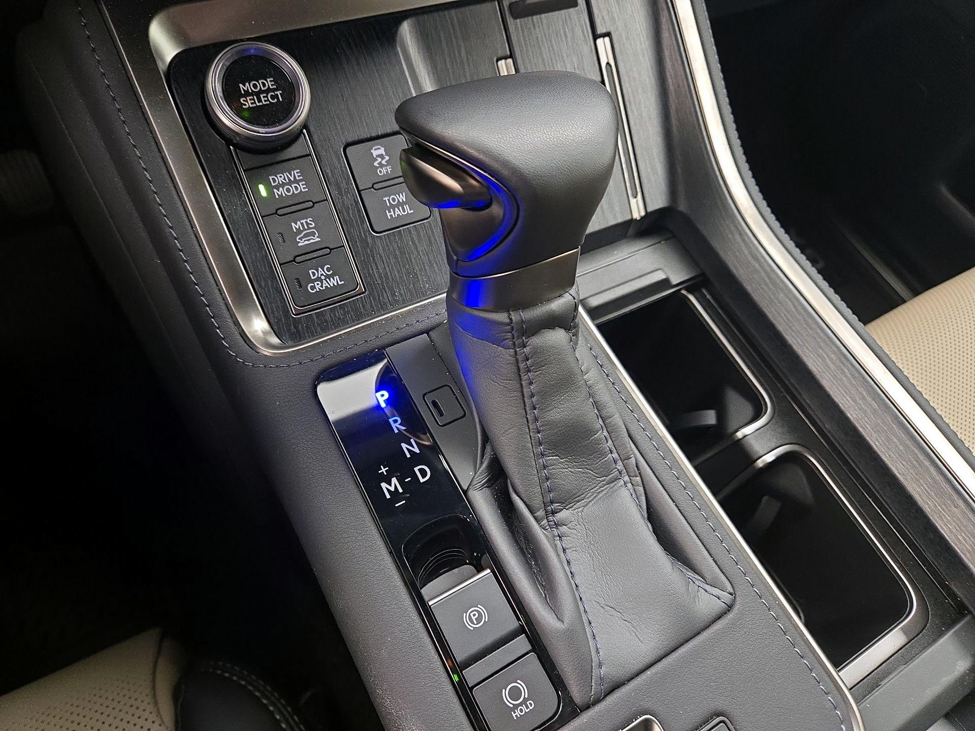 Thumbnail: 2025 Lexus GX - 17