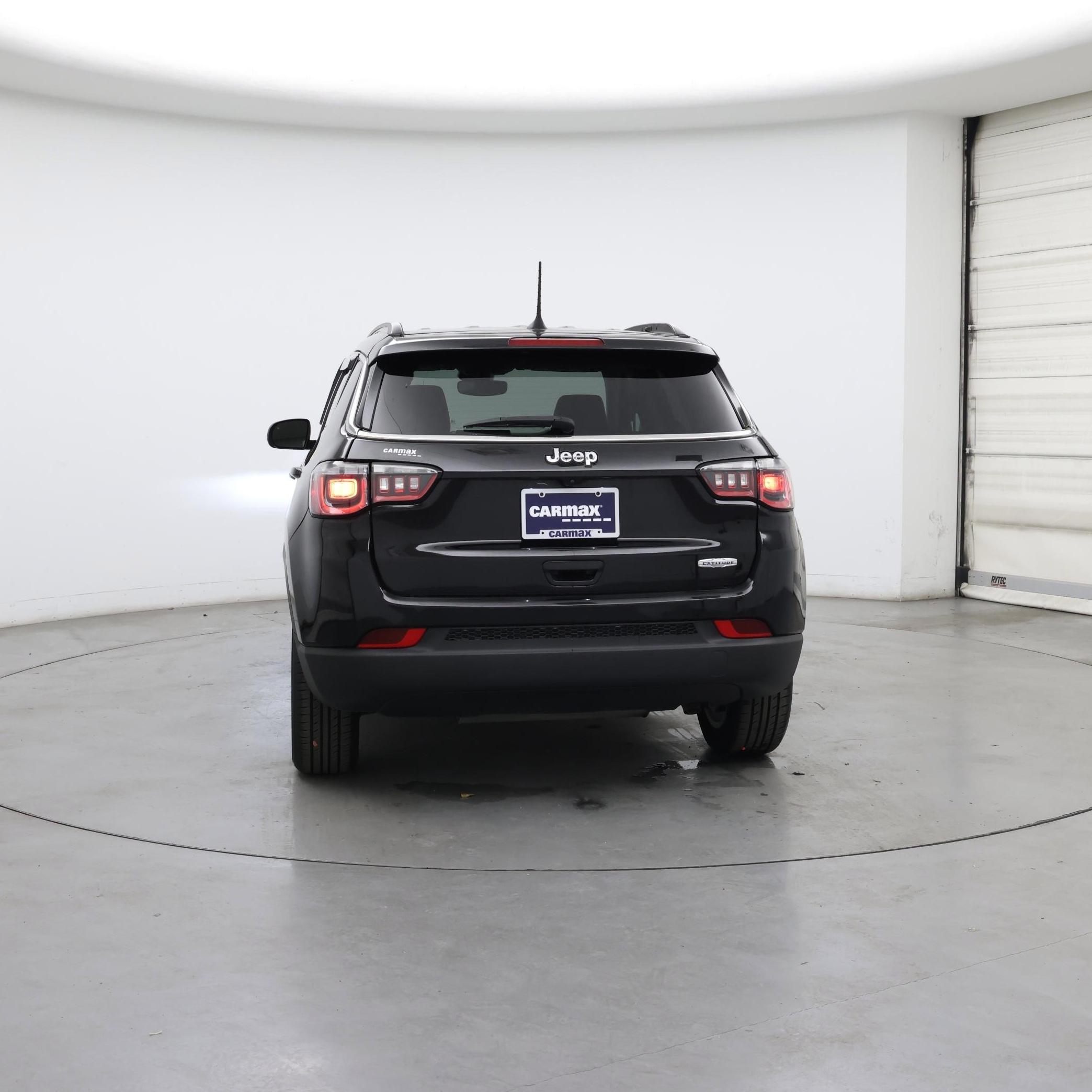 Thumbnail: 2022 Jeep Compass - 6