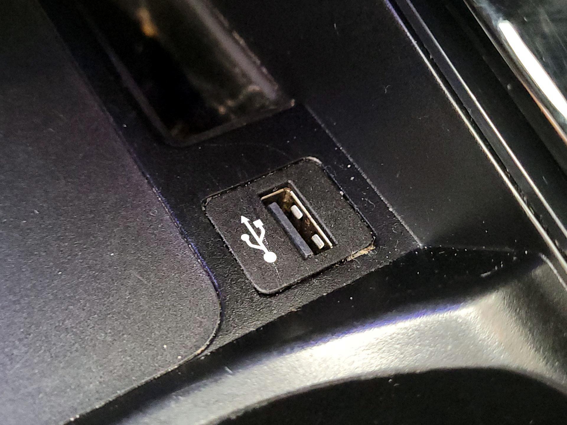 Thumbnail: 2023 BMW X3 - 18