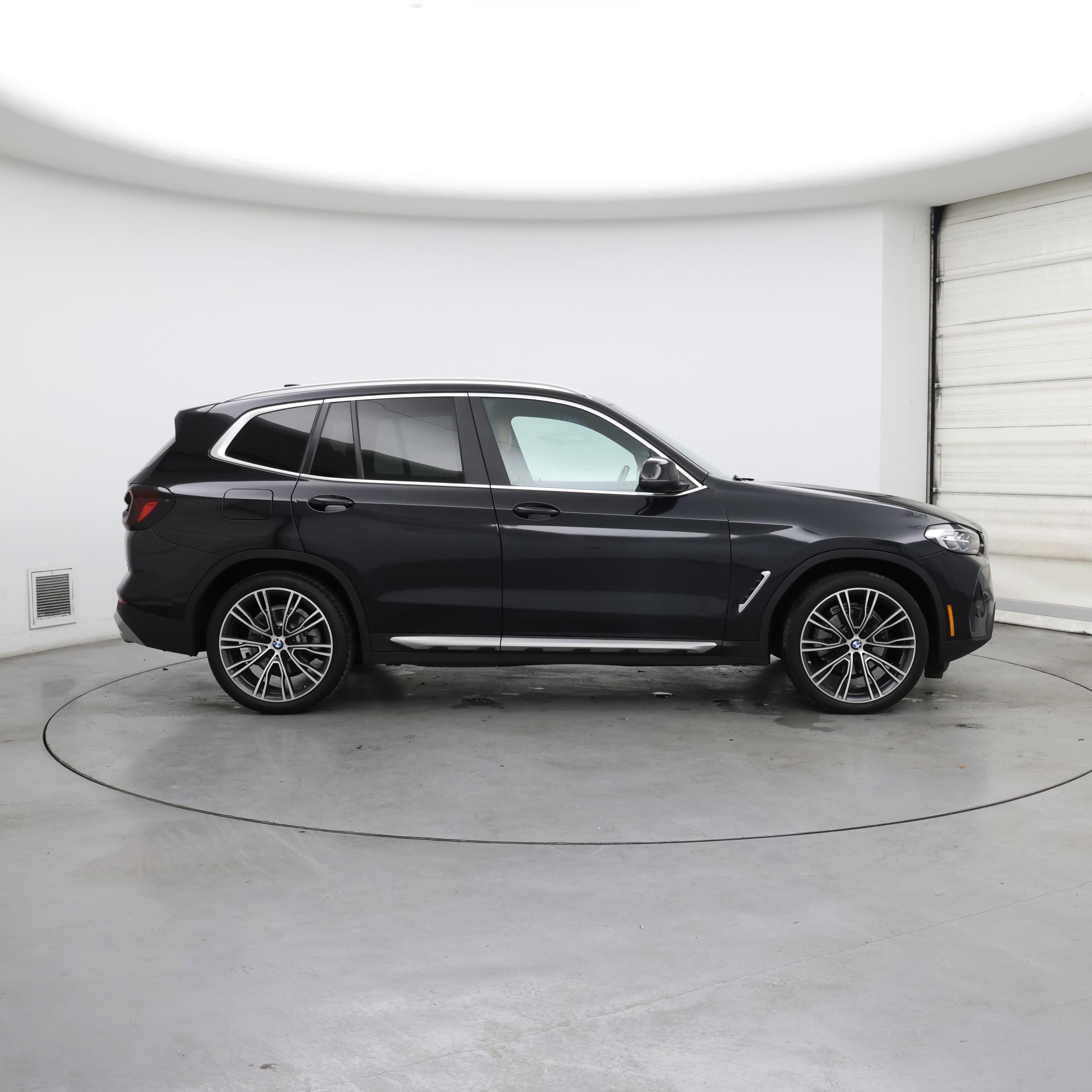 Thumbnail: 2023 BMW X3 - 7