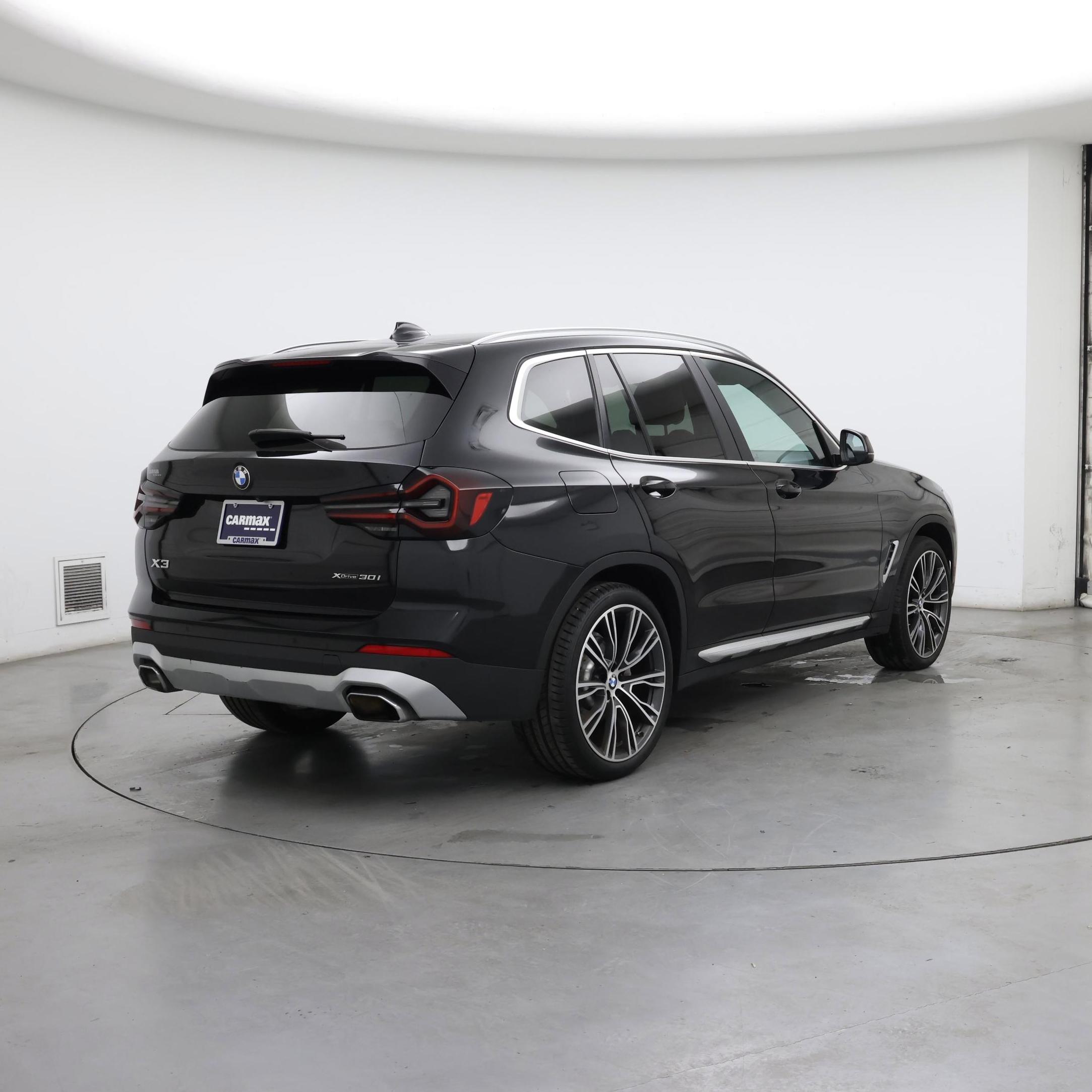 Thumbnail: 2023 BMW X3 - 8