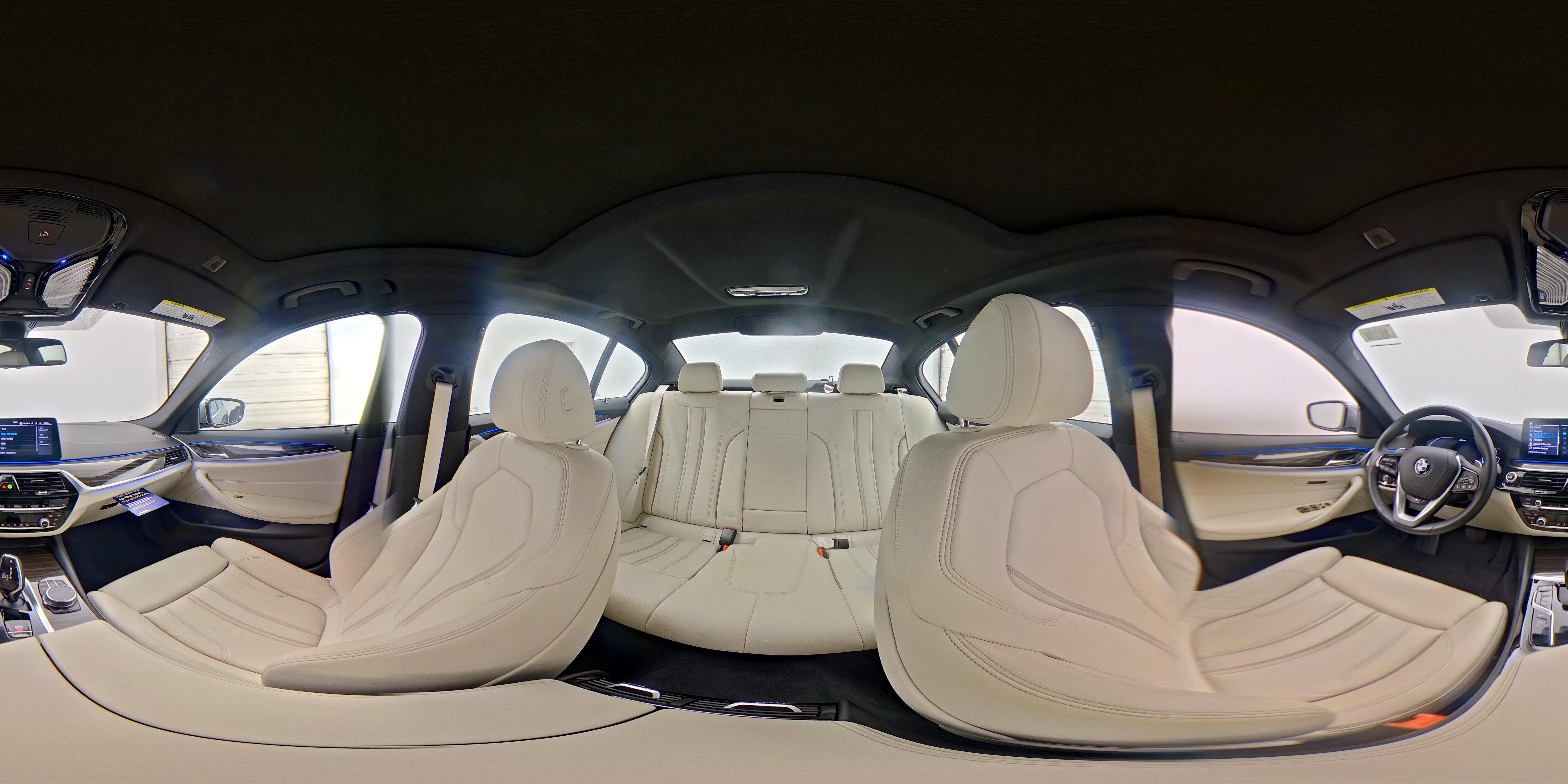 2023 BMW 5 Series 530e - Photo 21