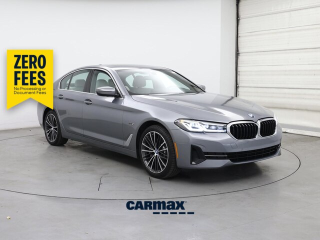 Gray 2023 BMW 5 Series Sedan Rear-Wheel Drive Automatic