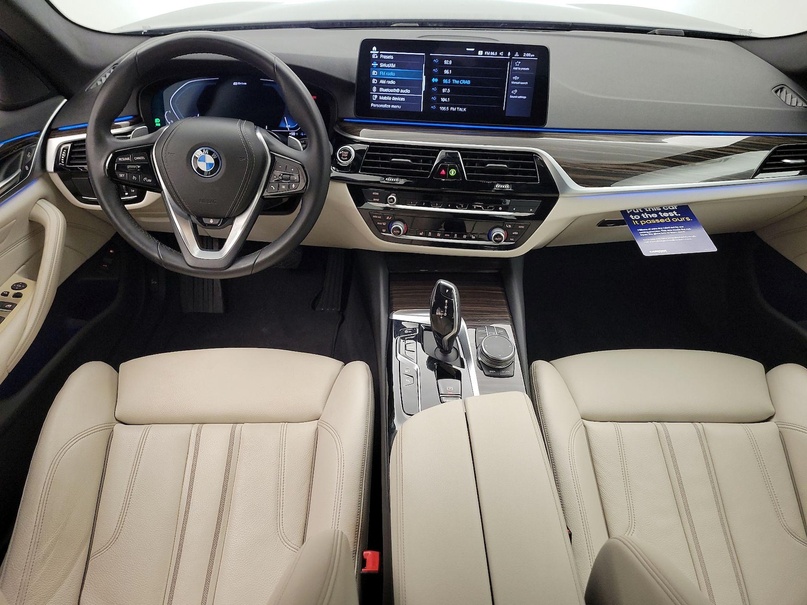 2023 BMW 5 Series 530e - Photo 10