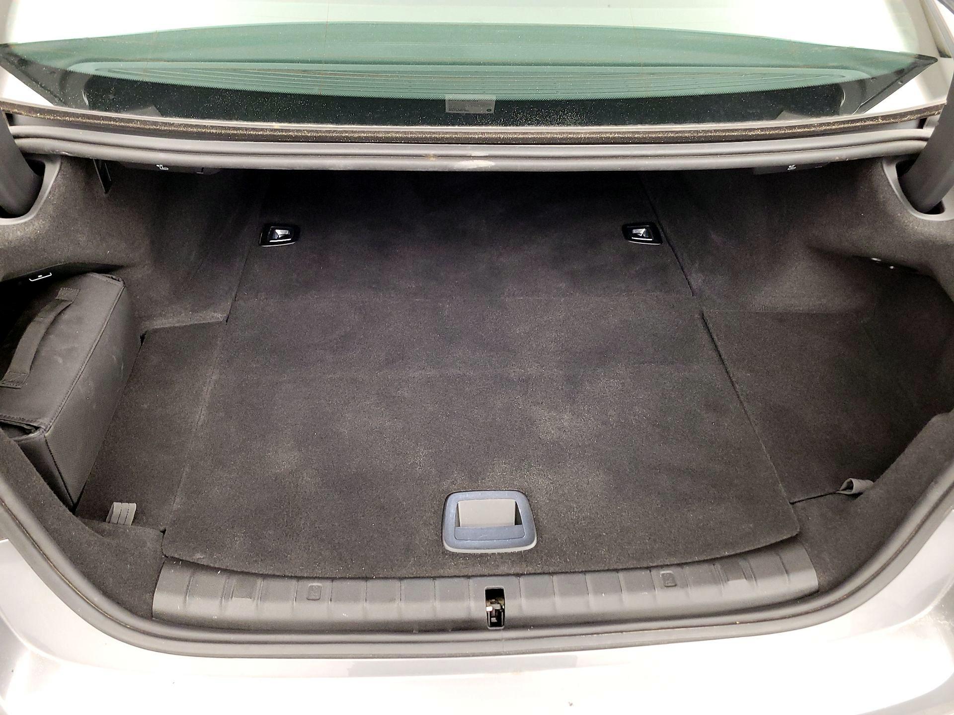 Thumbnail: 2023 BMW 5 Series - 17