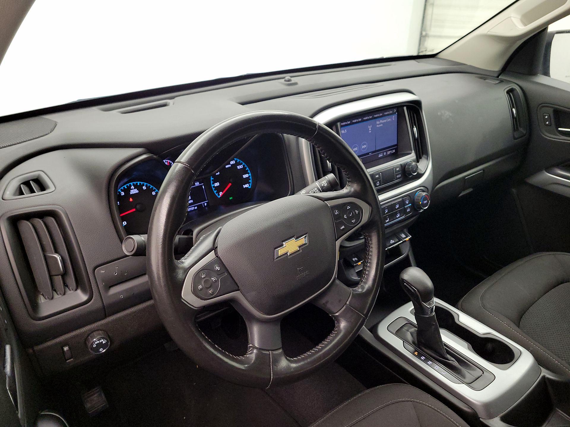 Thumbnail: 2022 Chevrolet Colorado - 9