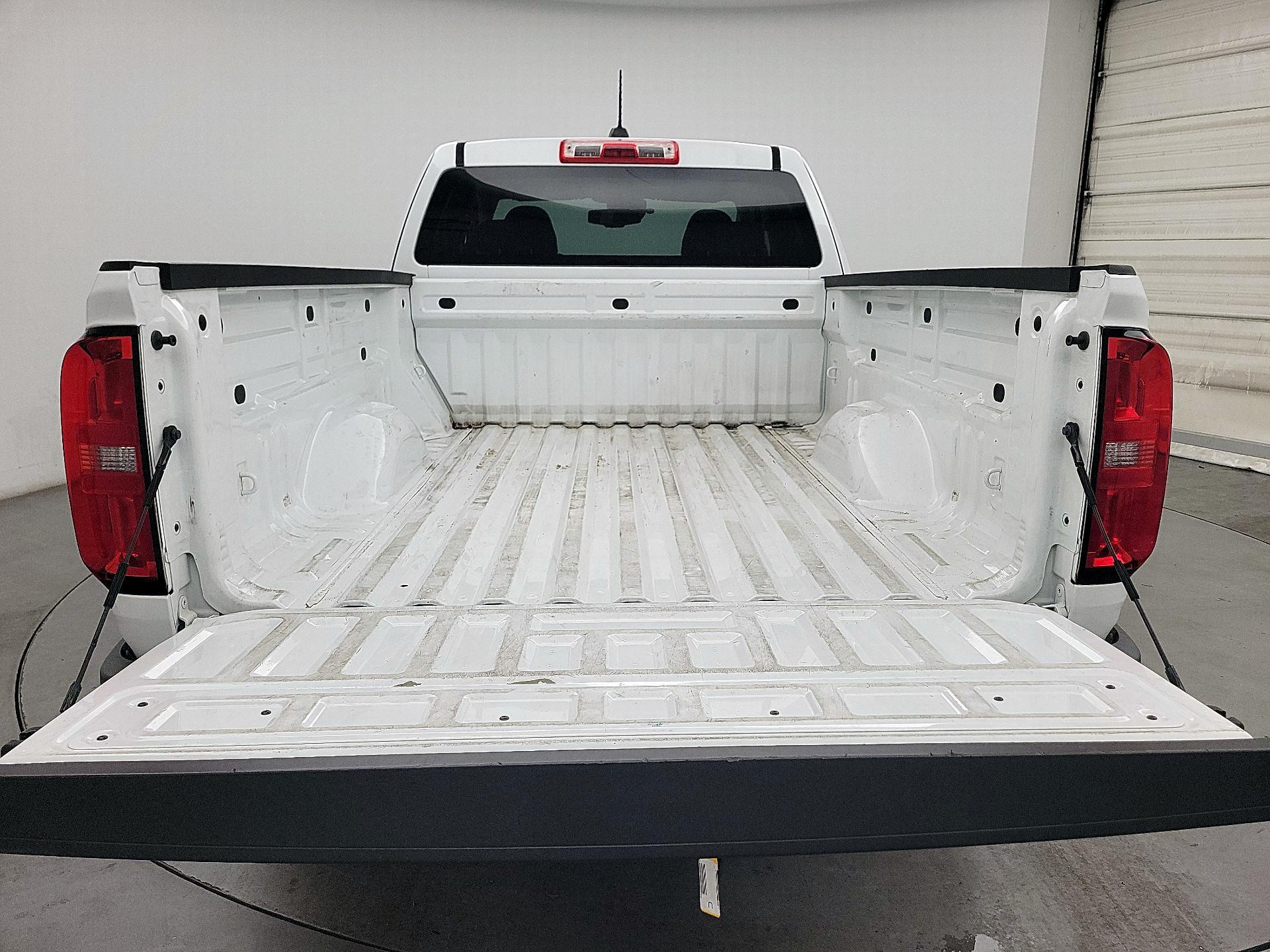 Thumbnail: 2022 Chevrolet Colorado - 20