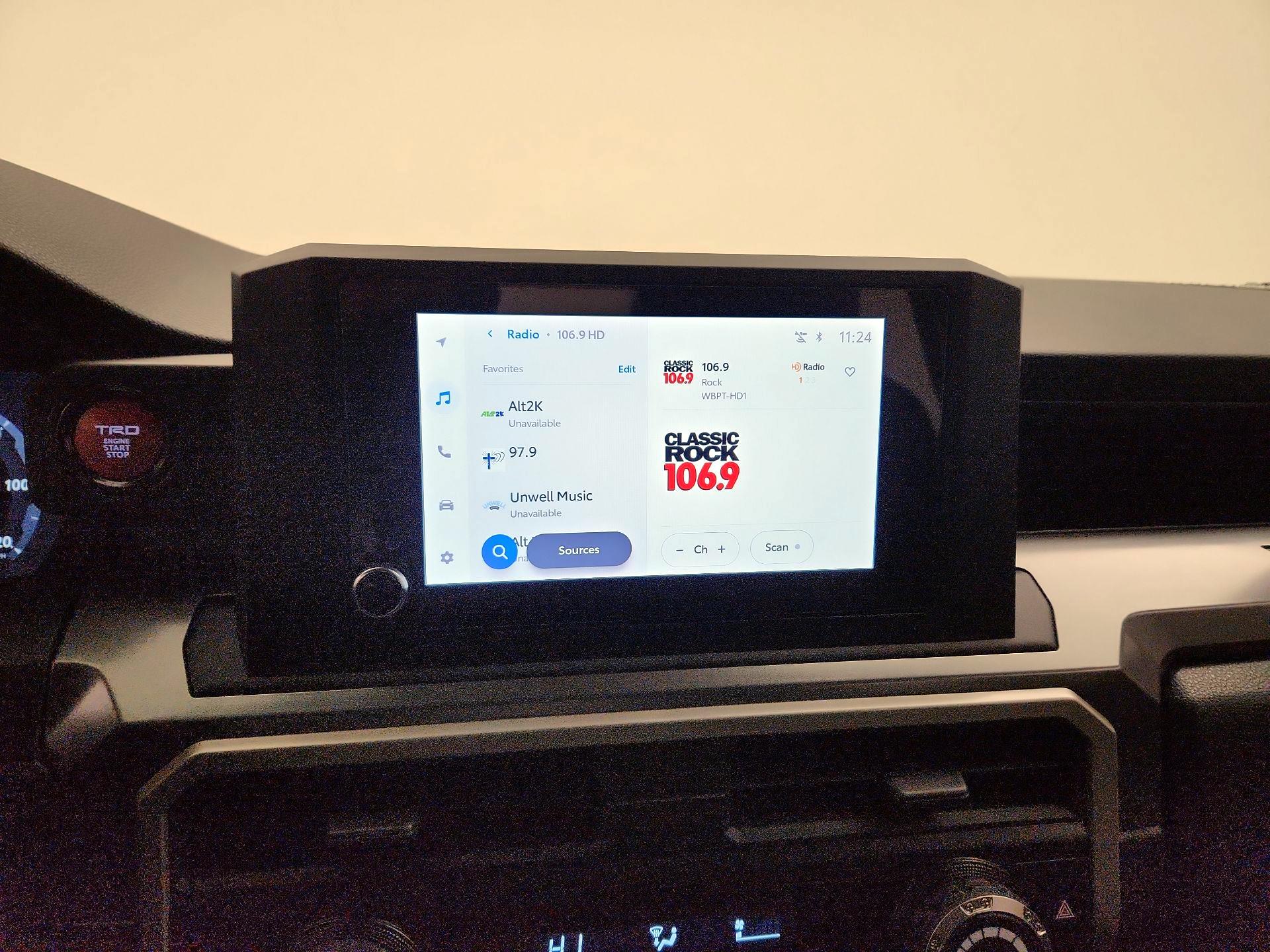 Thumbnail: 2025 Toyota Tacoma - 13