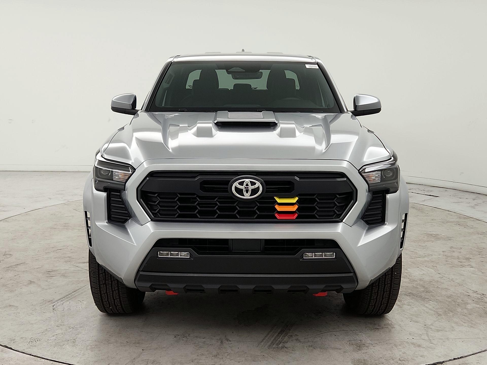 Thumbnail: 2025 Toyota Tacoma - 2