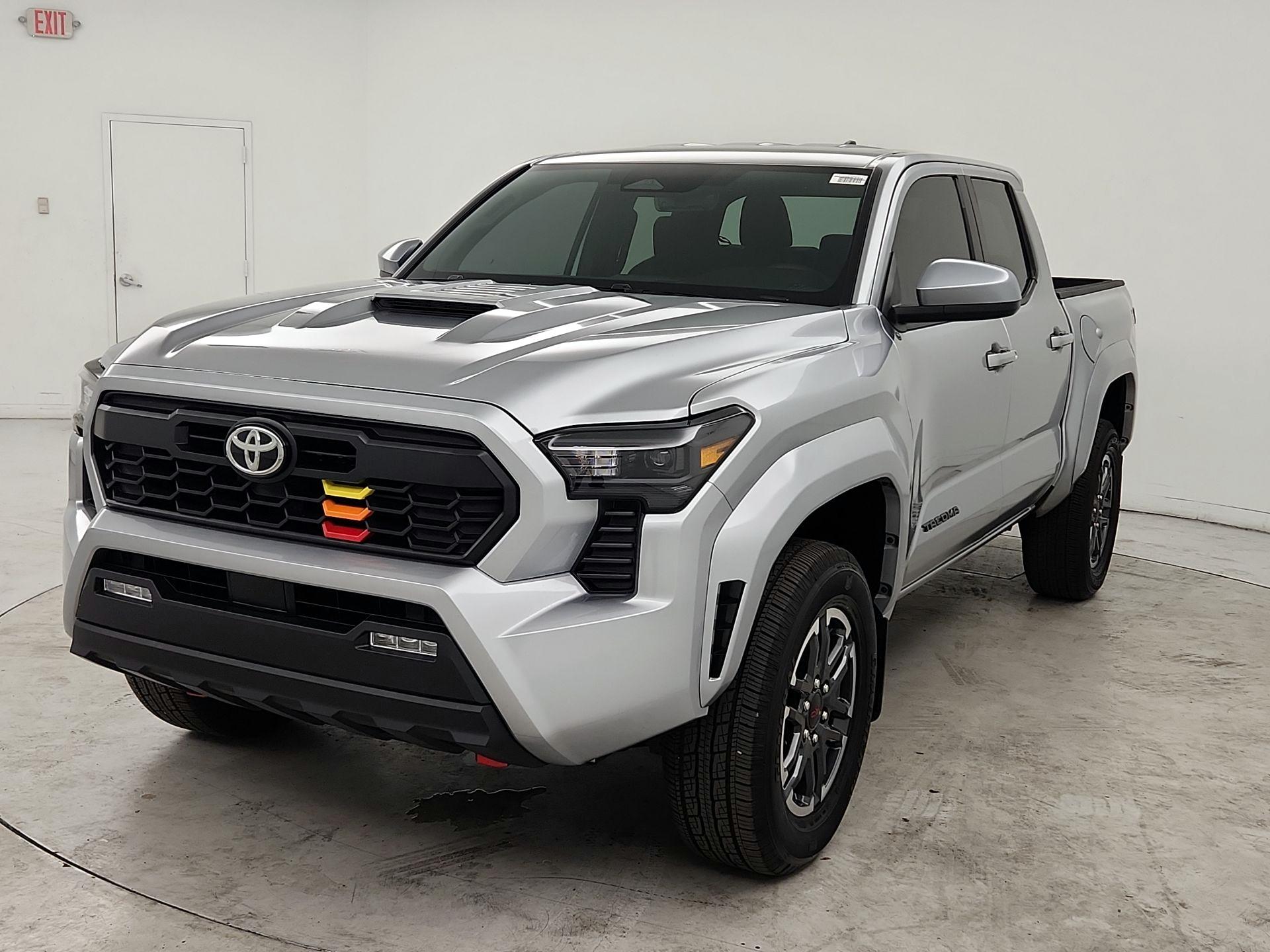 Thumbnail: 2025 Toyota Tacoma - 3