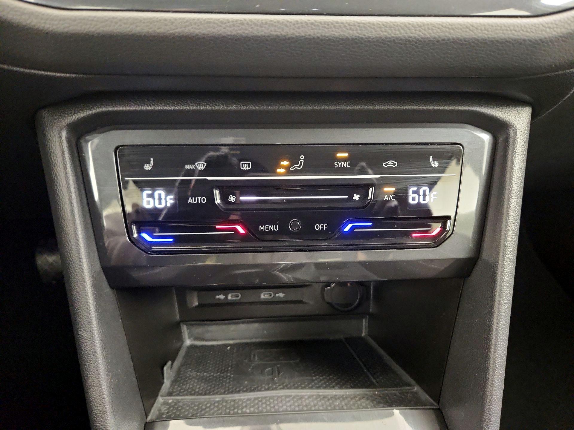 Thumbnail: 2023 Volkswagen Tiguan - 14