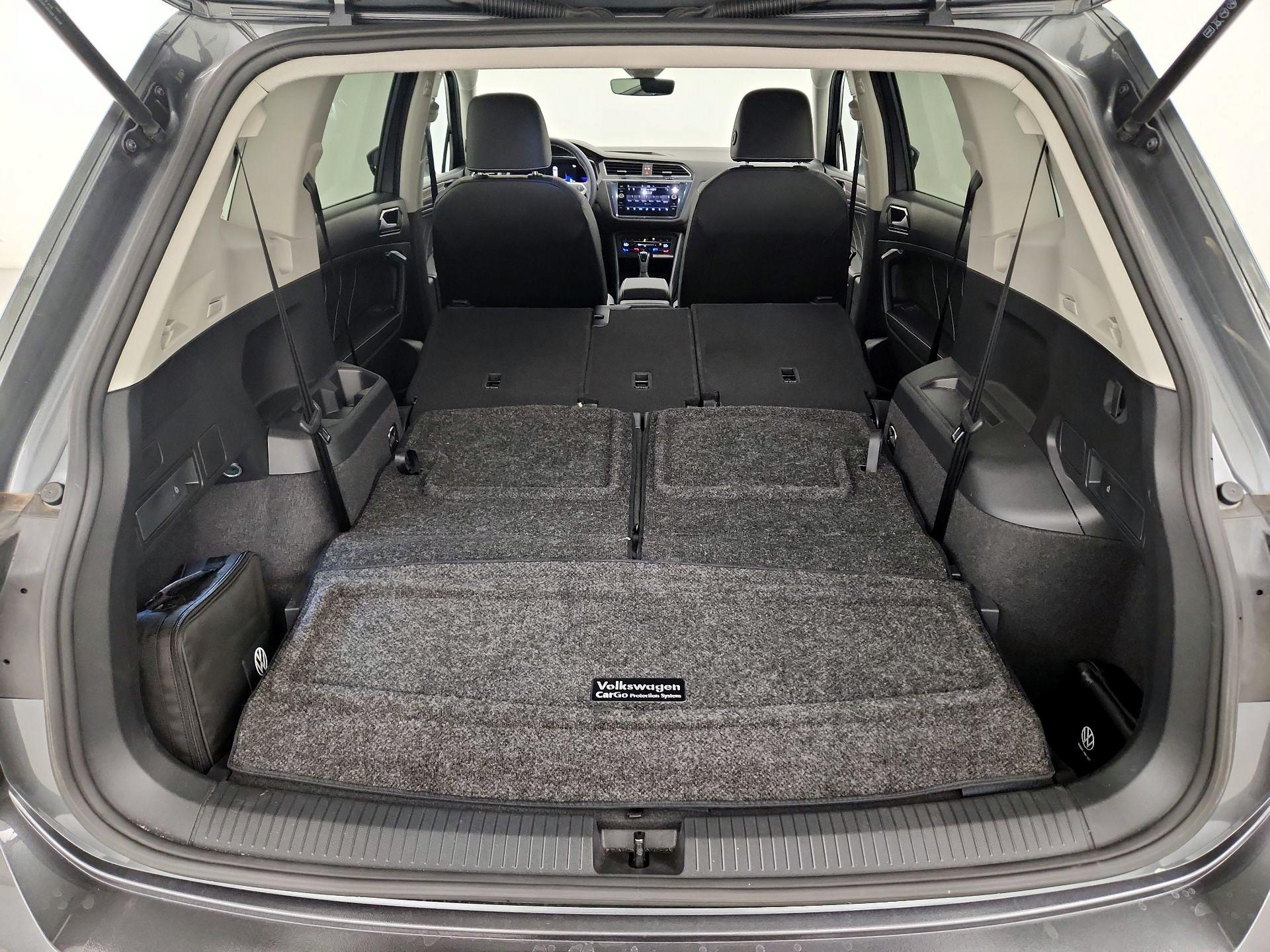 Thumbnail: 2023 Volkswagen Tiguan - 20