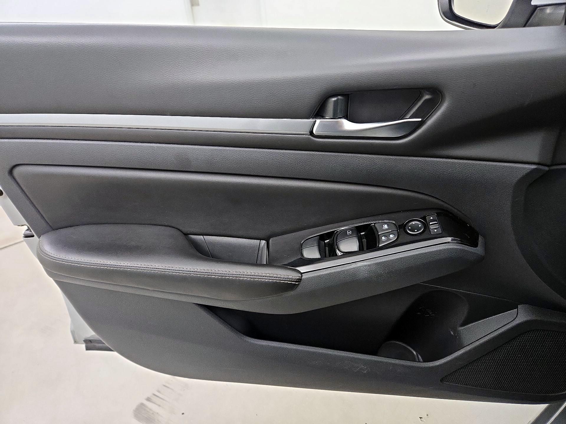 Thumbnail: 2023 Nissan Altima - 12