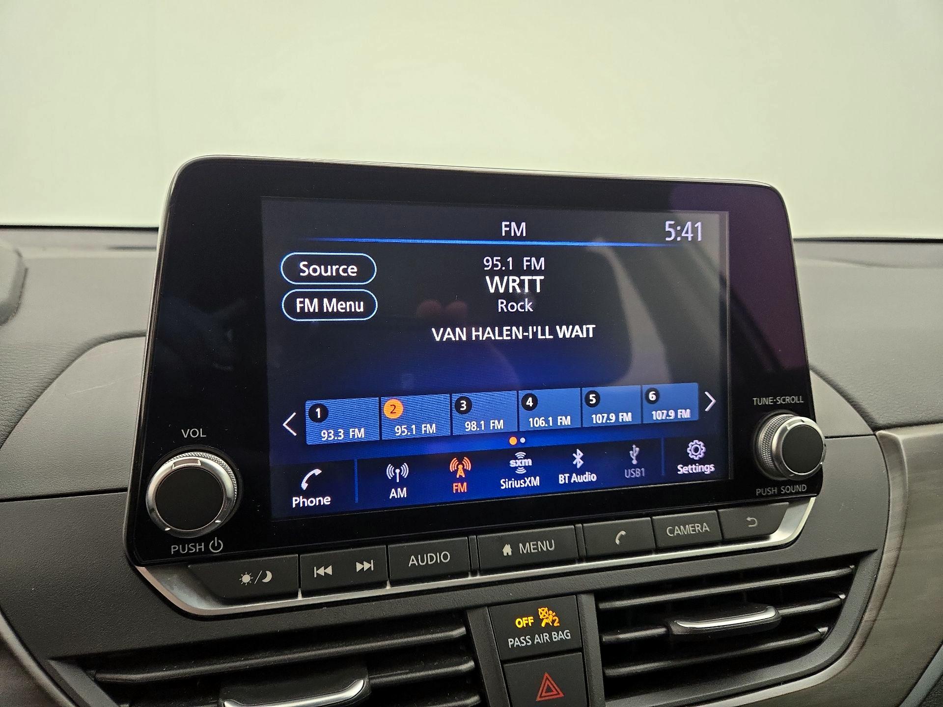 Thumbnail: 2023 Nissan Altima - 15