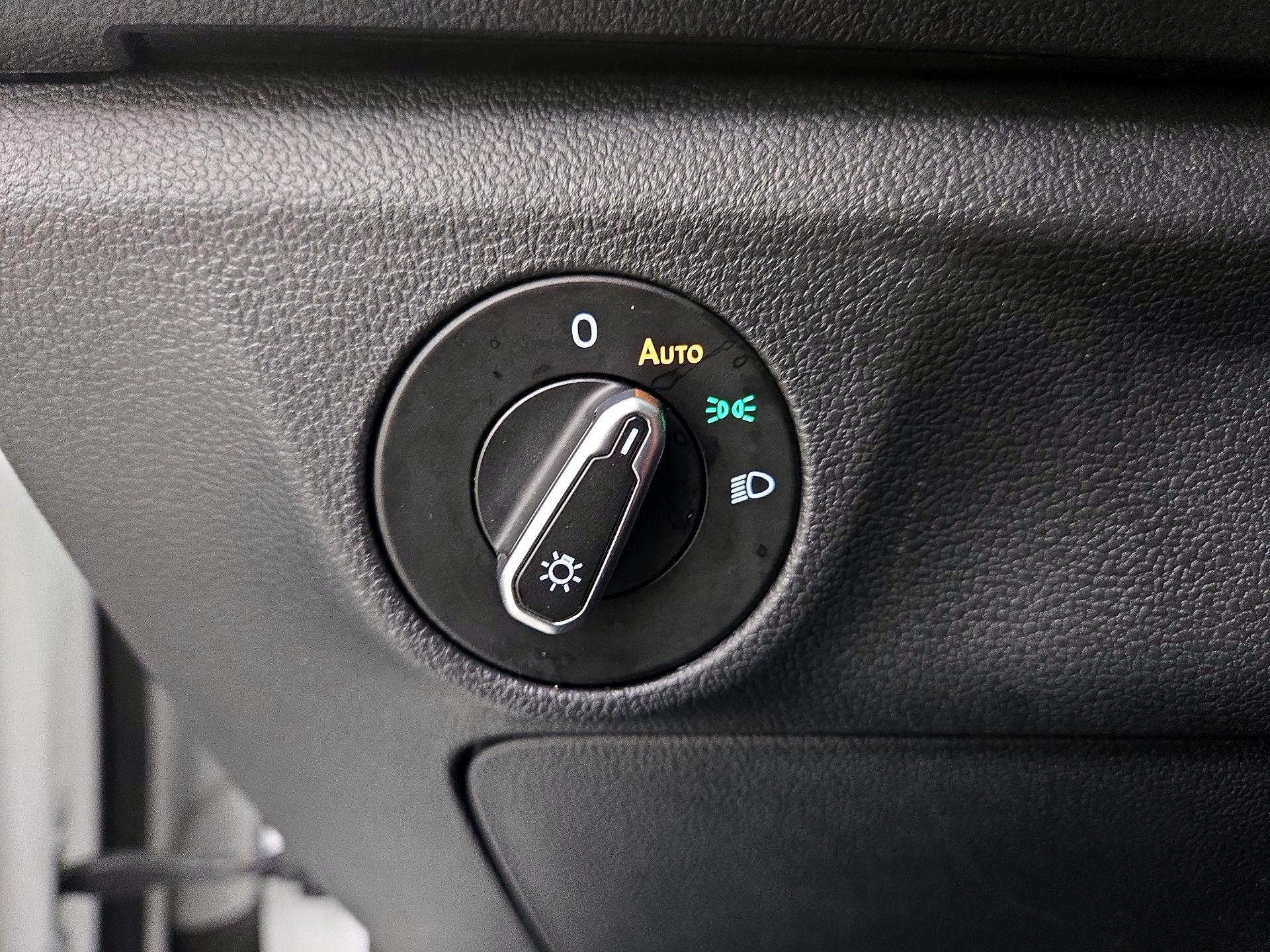 Thumbnail: 2024 Volkswagen Jetta - 13