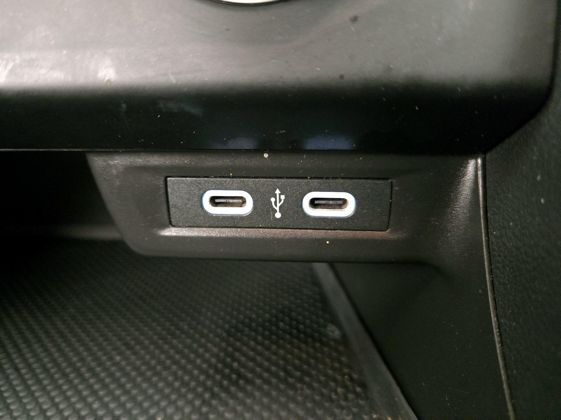 Thumbnail: 2024 Volkswagen Jetta - 18