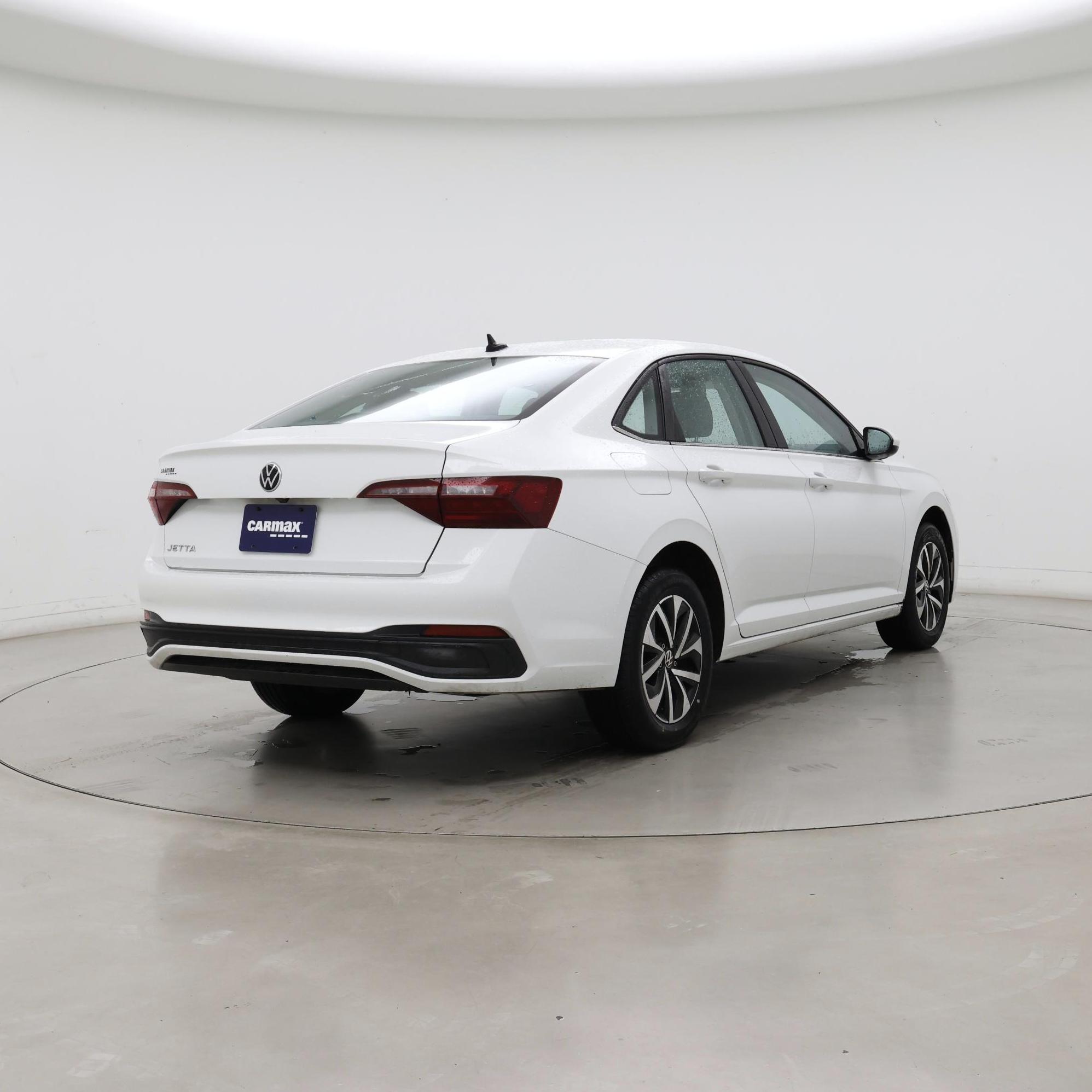 Thumbnail: 2024 Volkswagen Jetta - 8