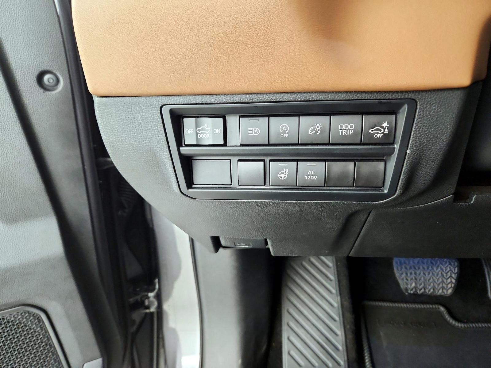 2023 Toyota Tundra 1794 Edition - Photo 12