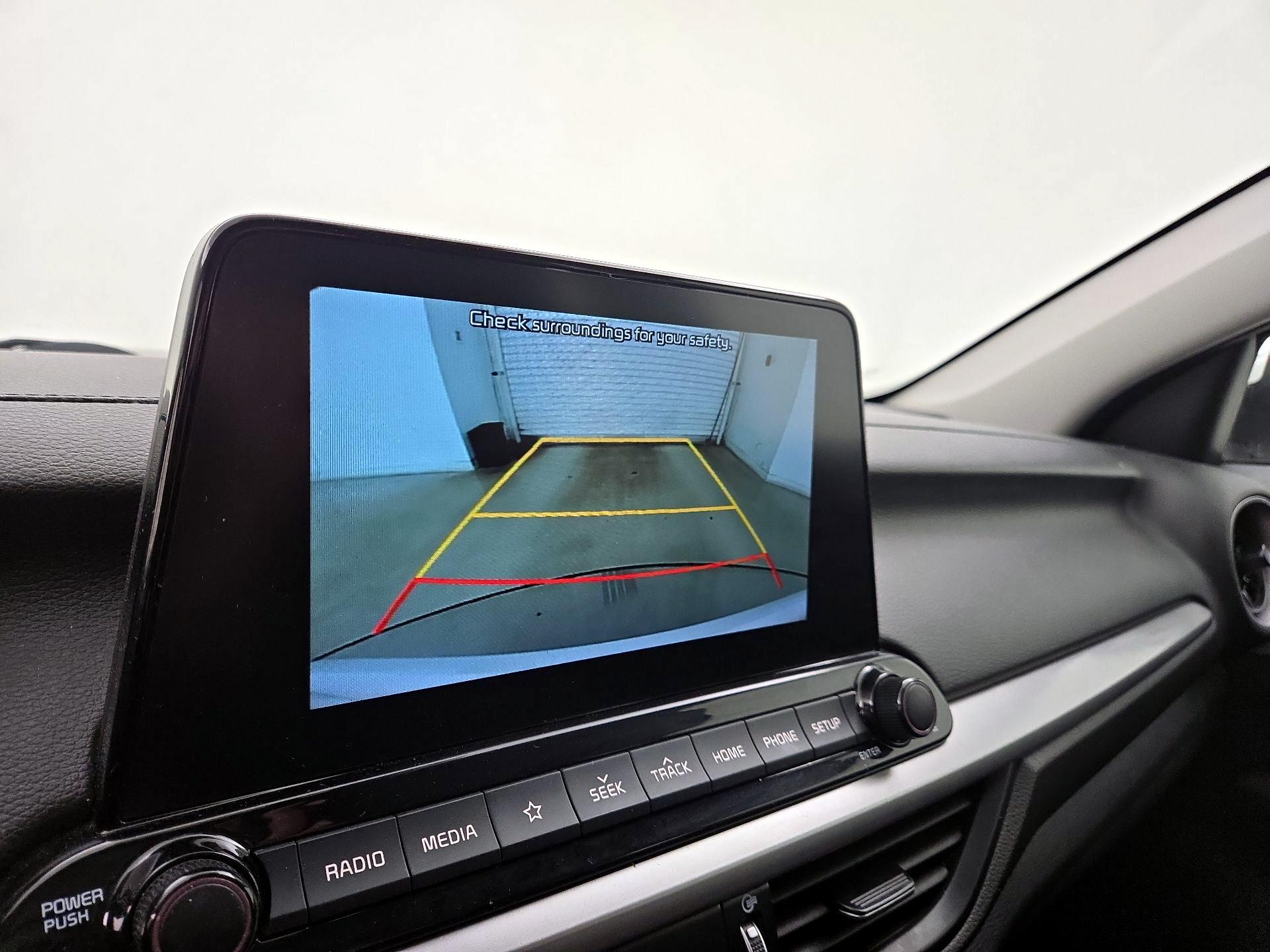 Thumbnail: 2021 Kia Forte - 14