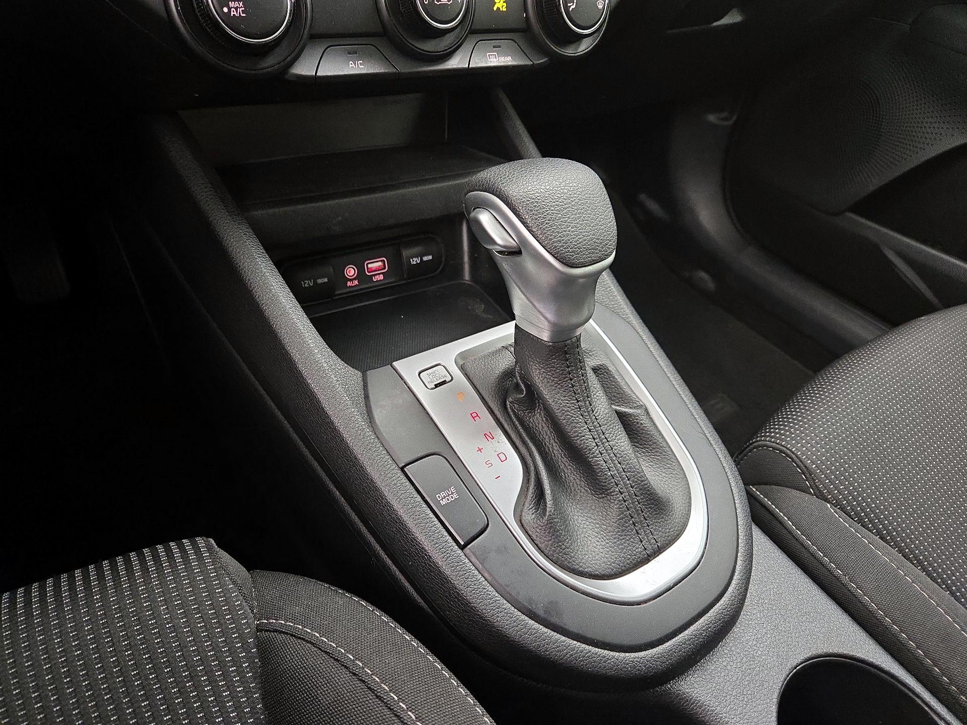 Thumbnail: 2021 Kia Forte - 17