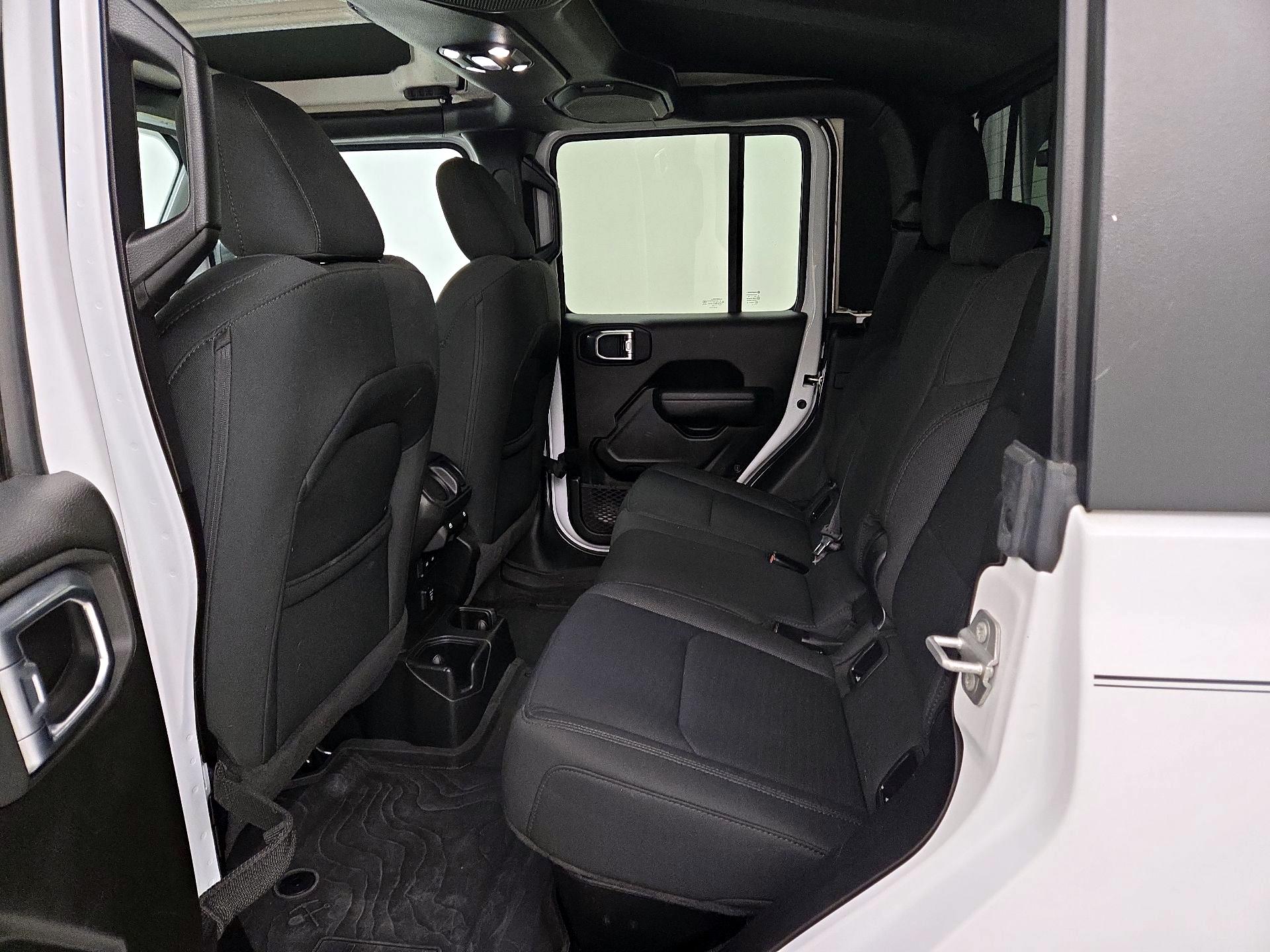 Thumbnail: 2022 Jeep Gladiator - 20