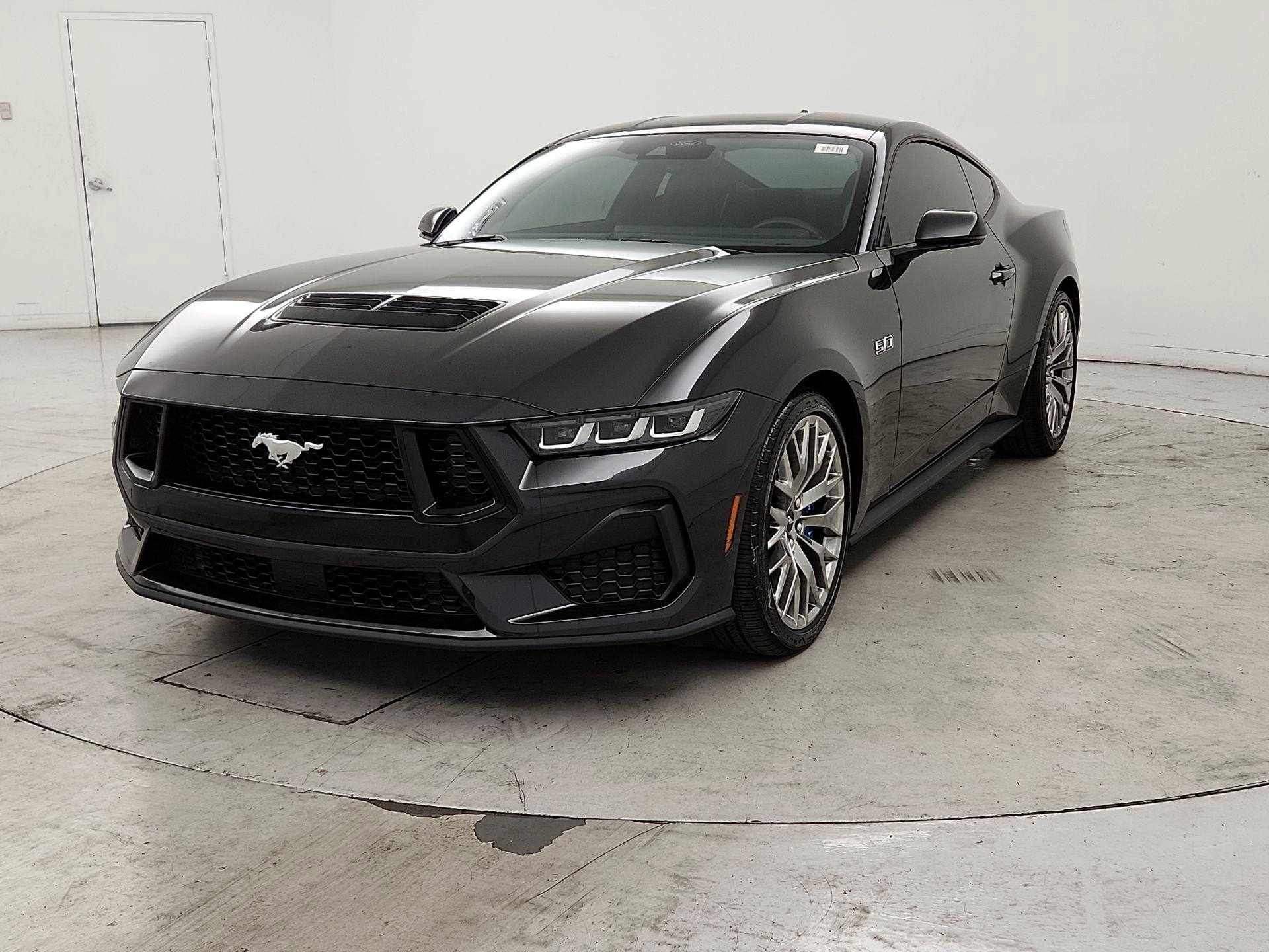 Thumbnail: 2024 Ford Mustang - 3