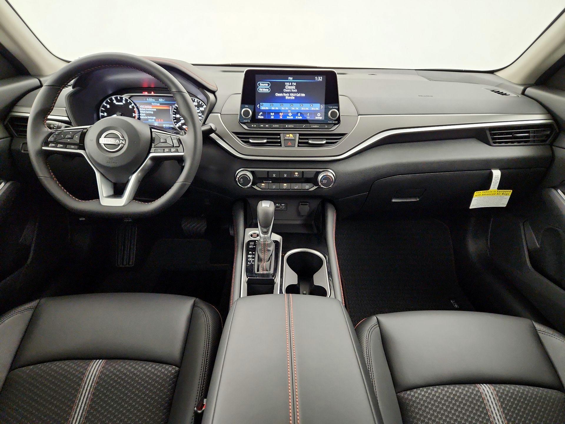 Thumbnail: 2025 Nissan Altima - 8