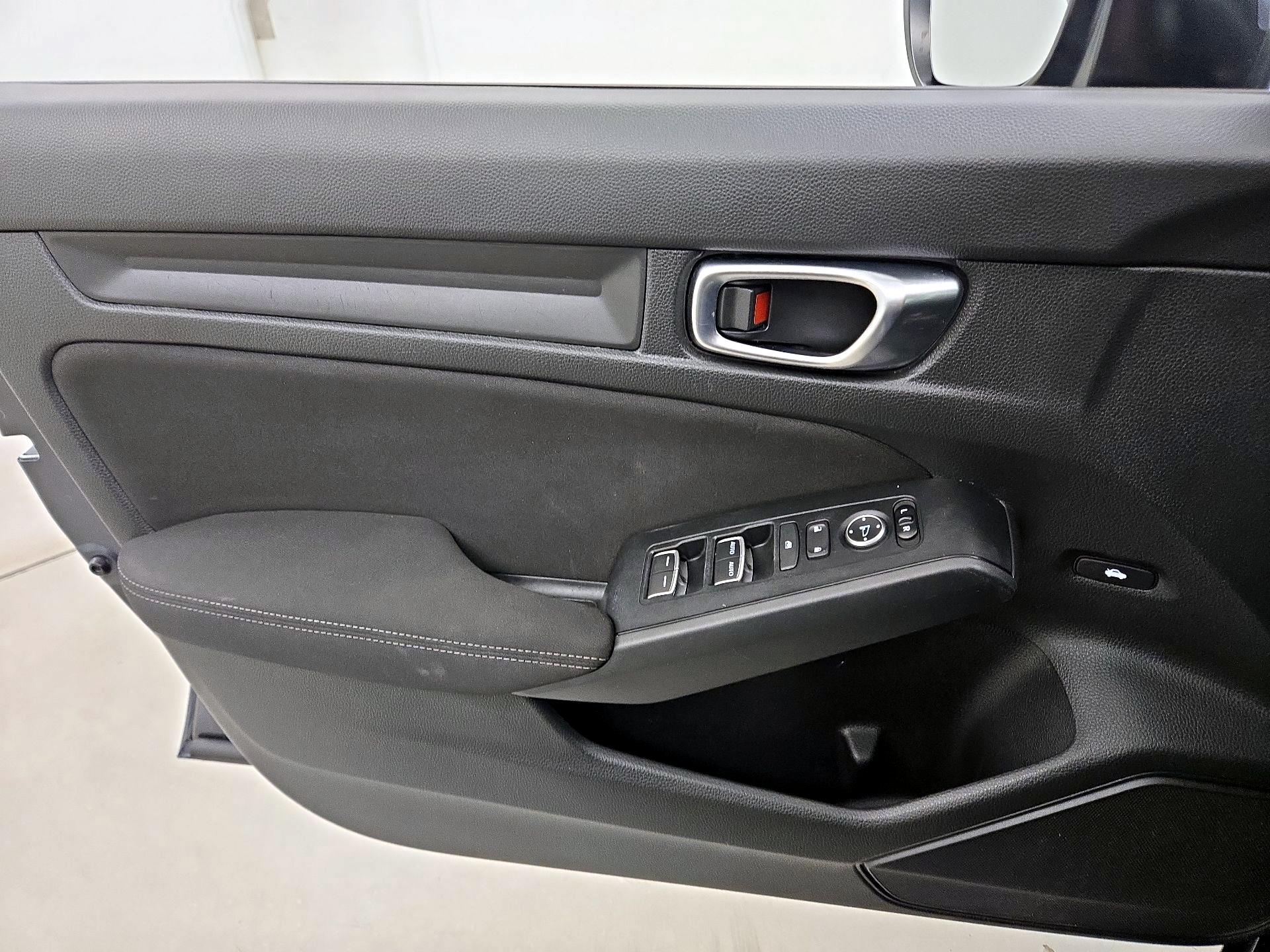 Thumbnail: 2025 Honda Civic - 12