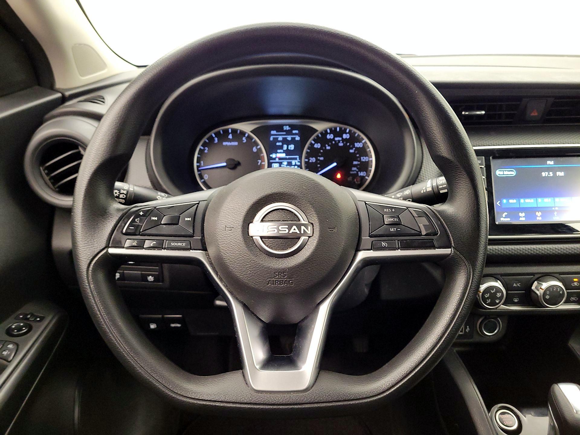 Thumbnail: 2022 Nissan Kicks - 10