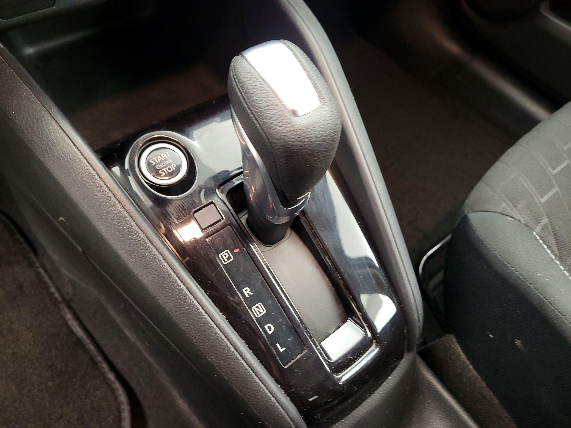 Thumbnail: 2022 Nissan Kicks - 17