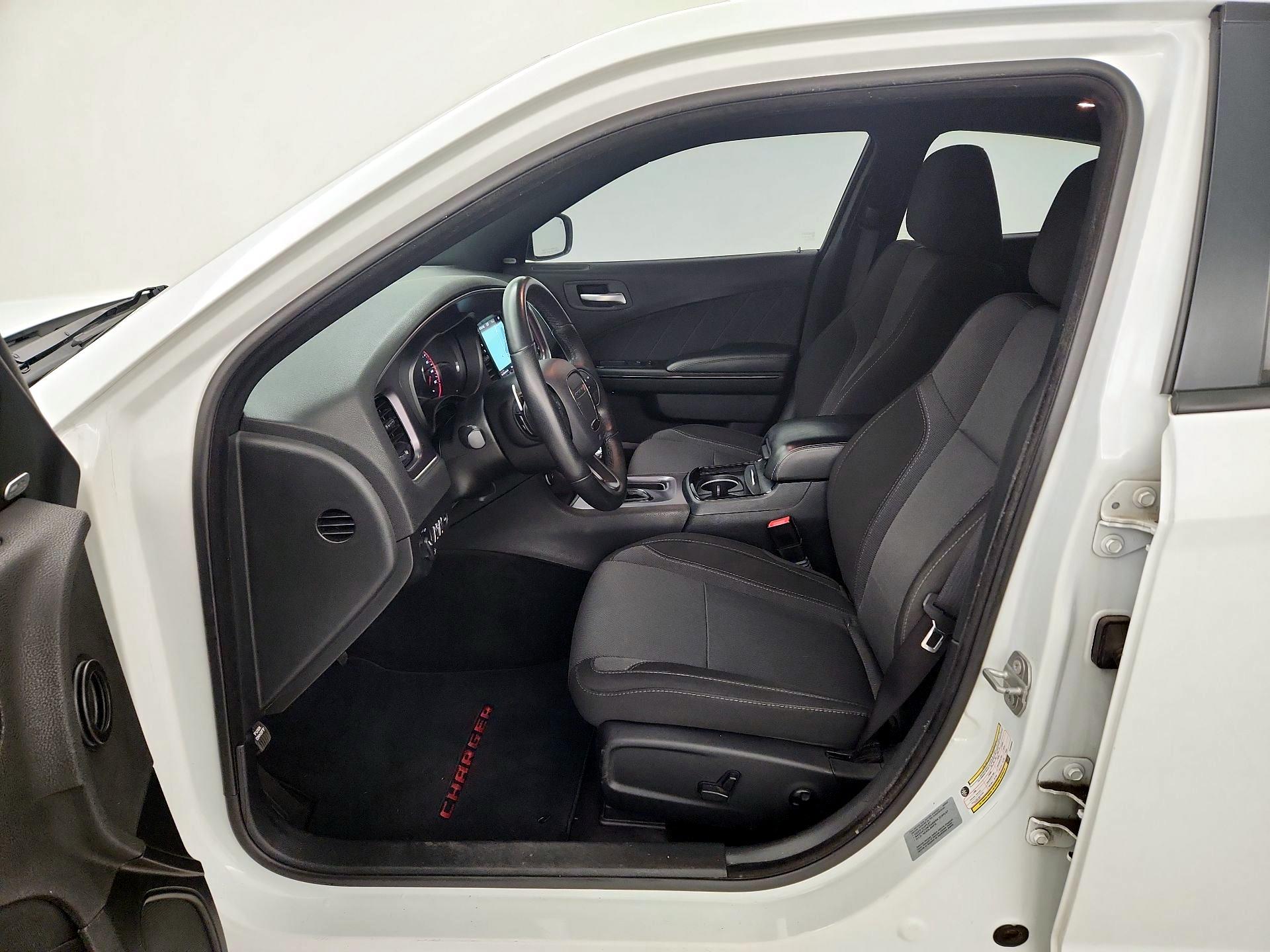 Thumbnail: 2017 Dodge Charger - 9