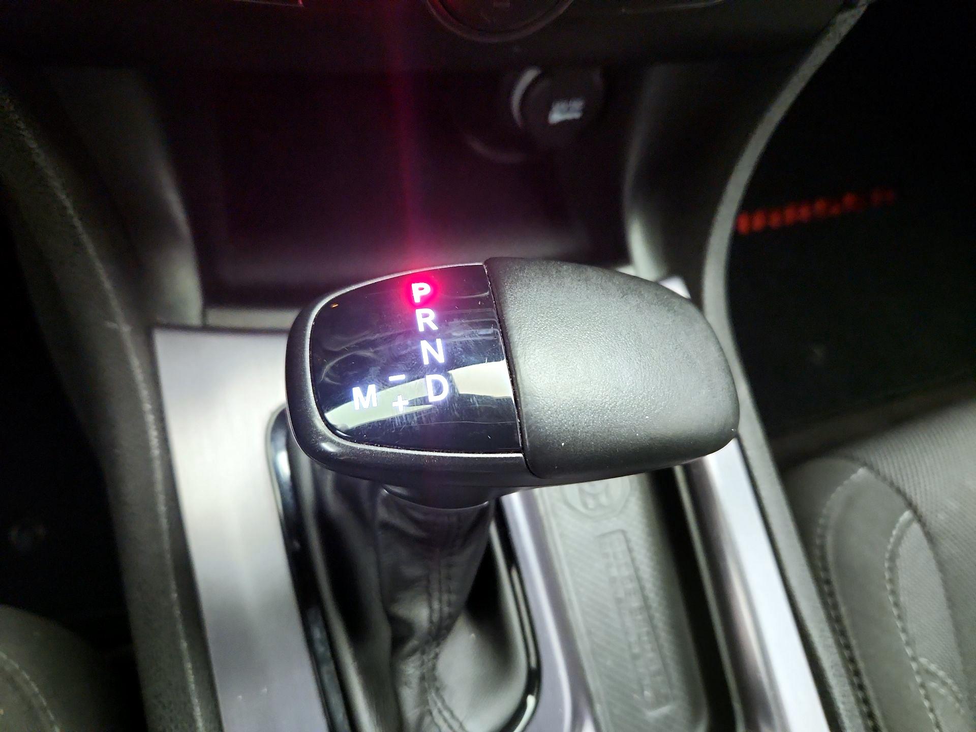 Thumbnail: 2017 Dodge Charger - 16