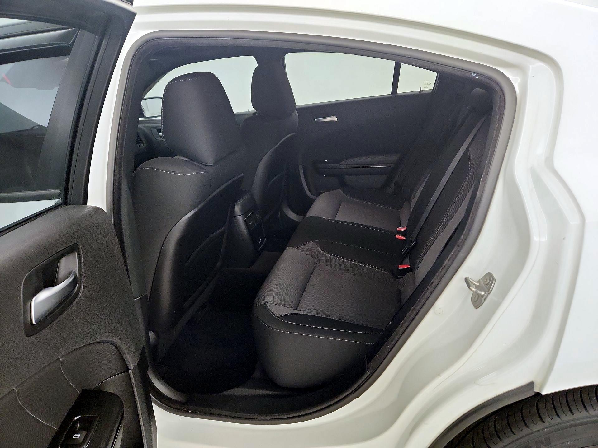 Thumbnail: 2017 Dodge Charger - 19