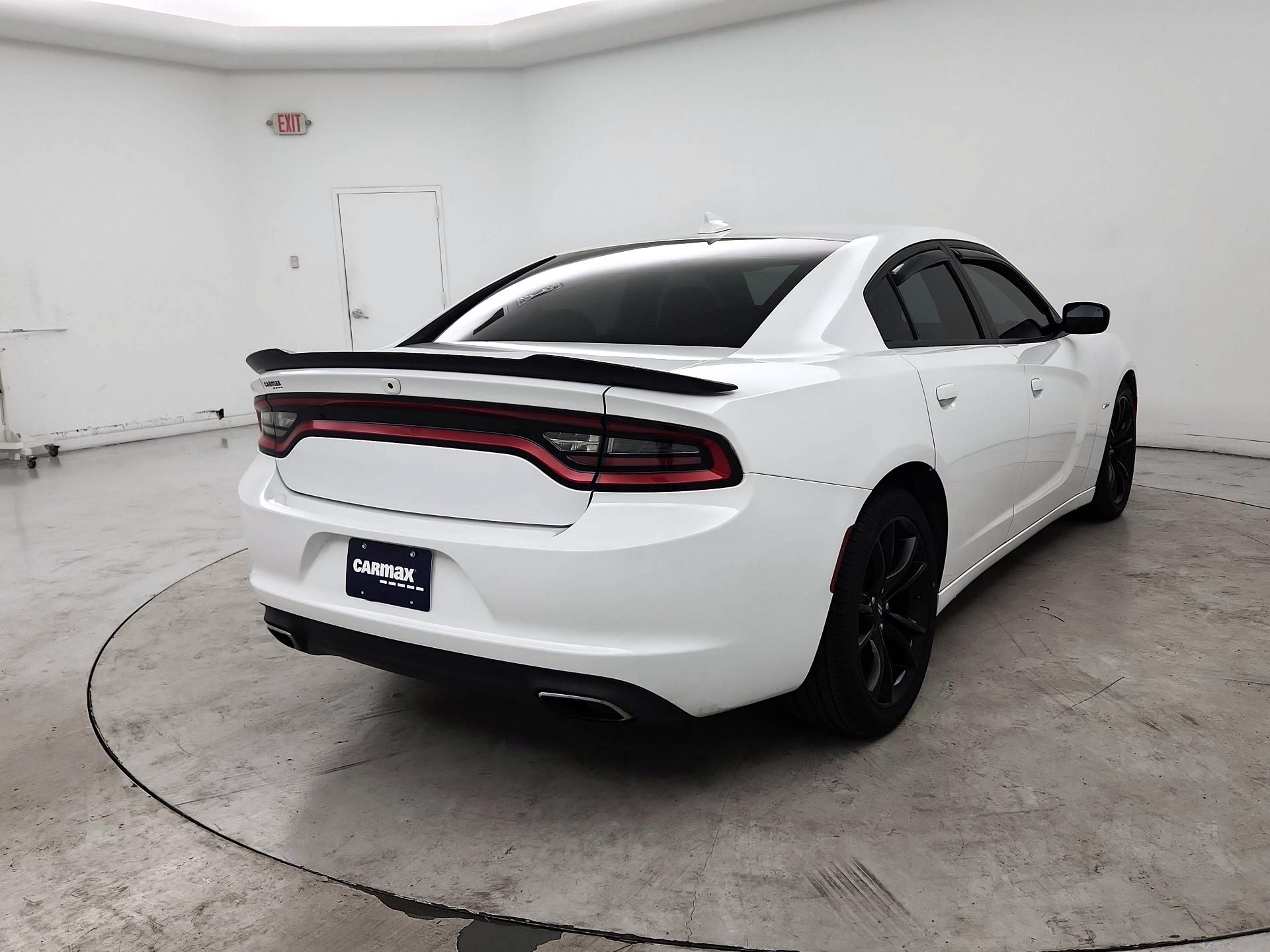Thumbnail: 2017 Dodge Charger - 5