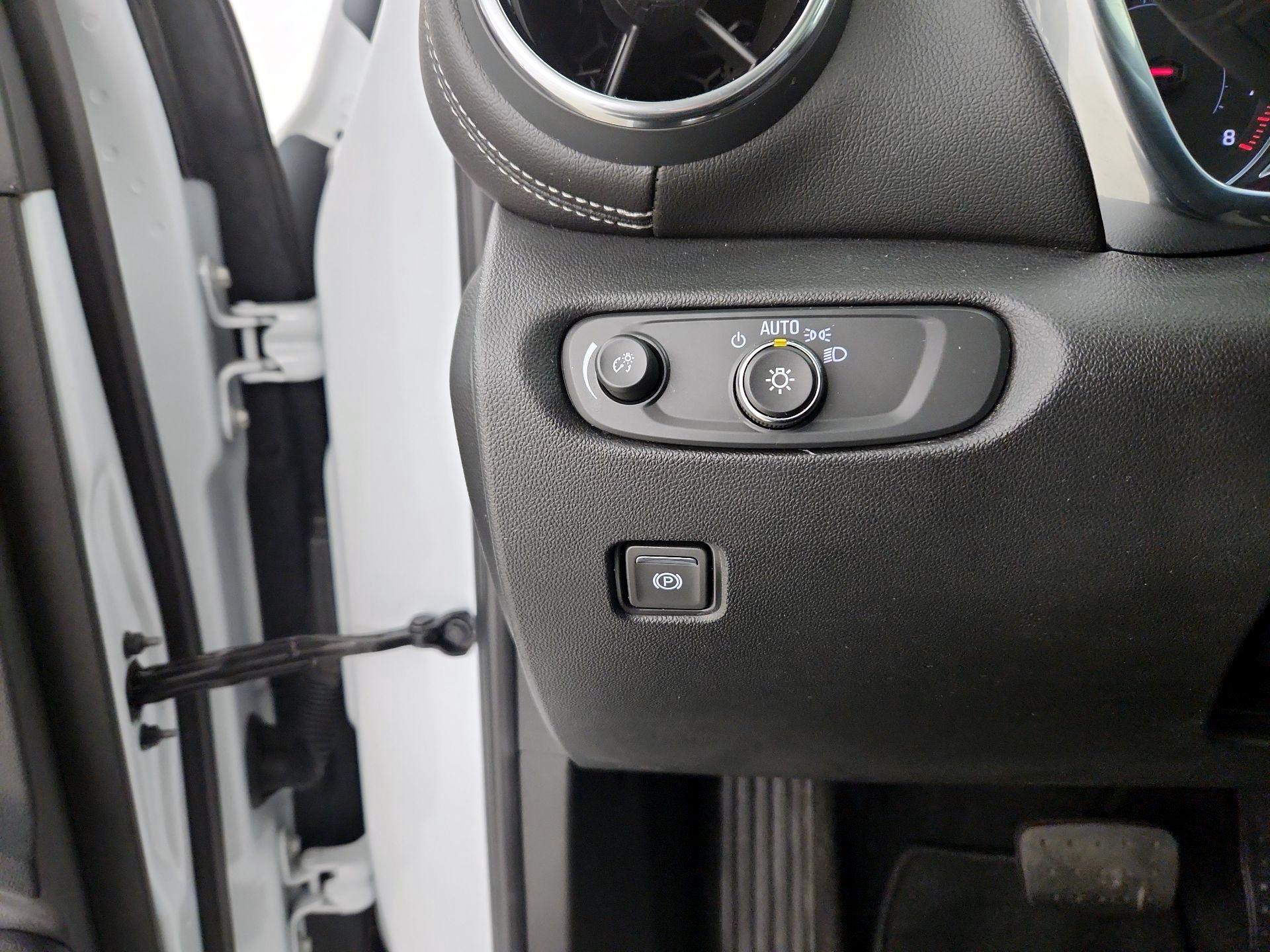 Thumbnail: 2023 Chevrolet Blazer - 11