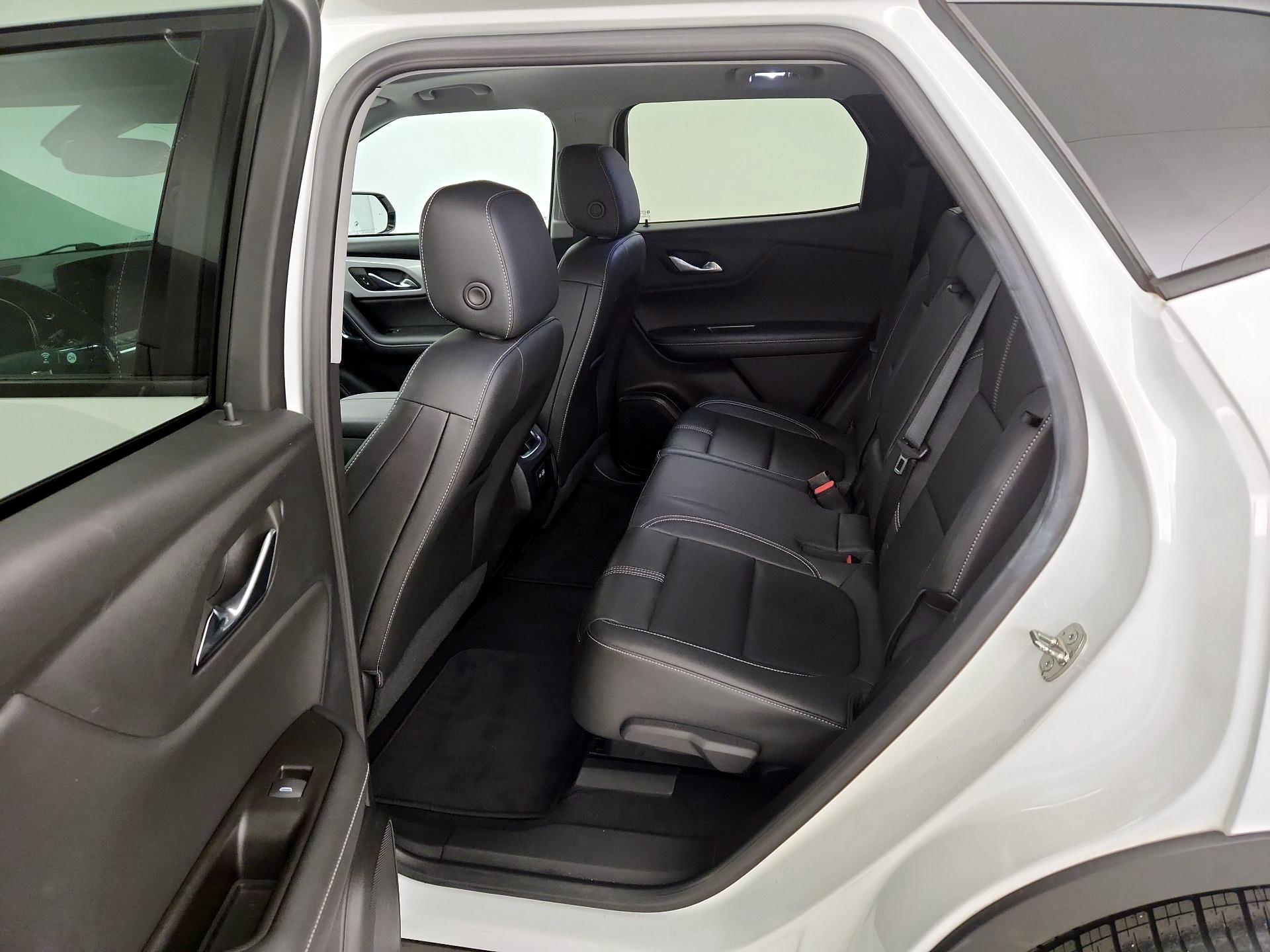 Thumbnail: 2023 Chevrolet Blazer - 18