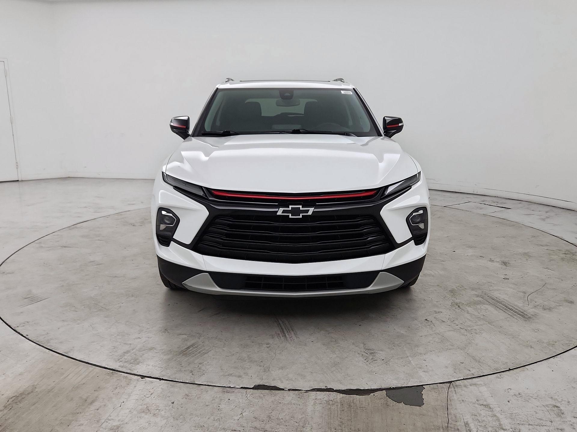 Thumbnail: 2023 Chevrolet Blazer - 2