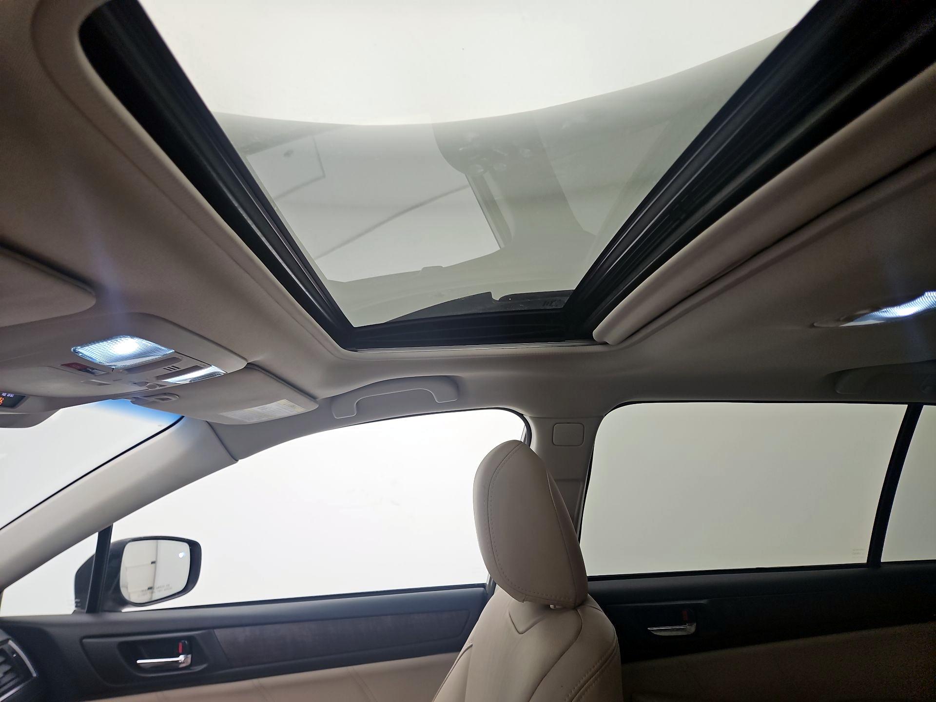 Thumbnail: 2018 Subaru Outback - 20