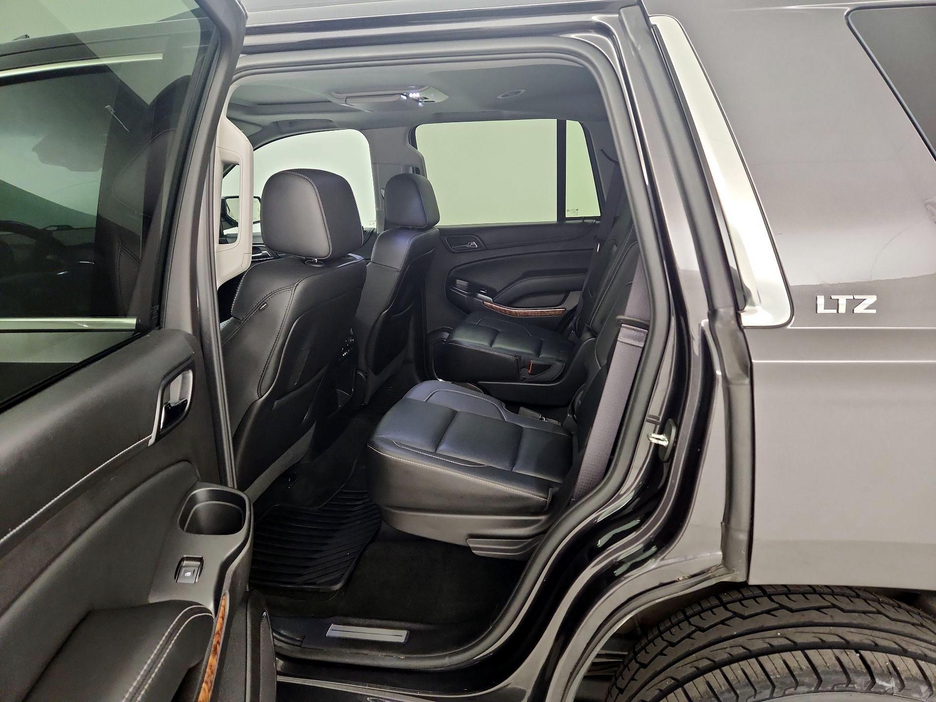 Thumbnail: 2016 Chevrolet Tahoe - 19