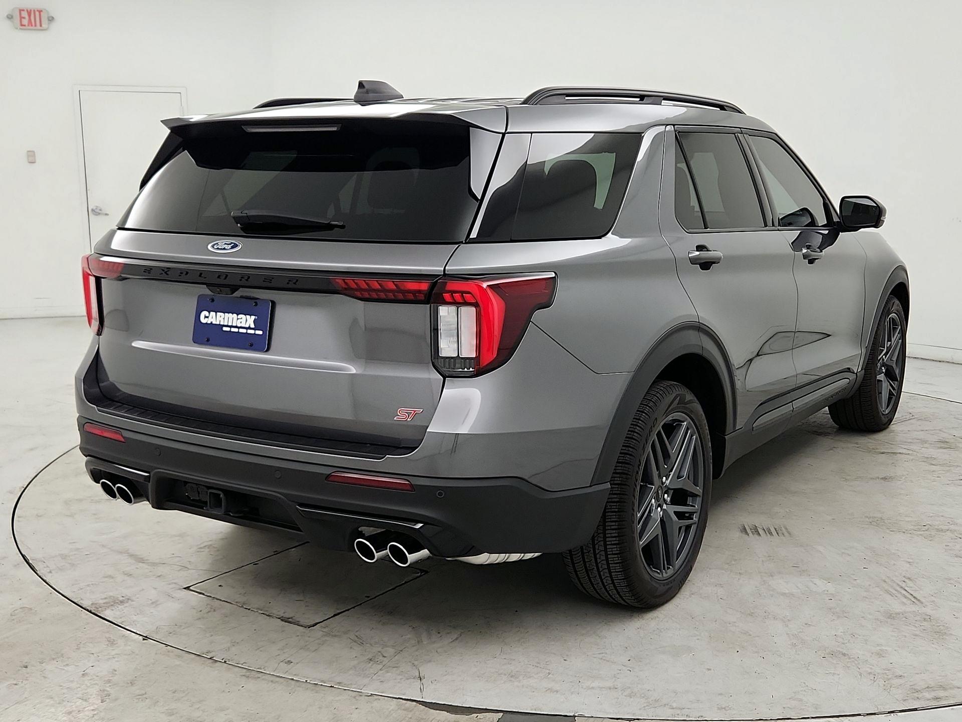 Thumbnail: 2025 Ford Explorer - 5