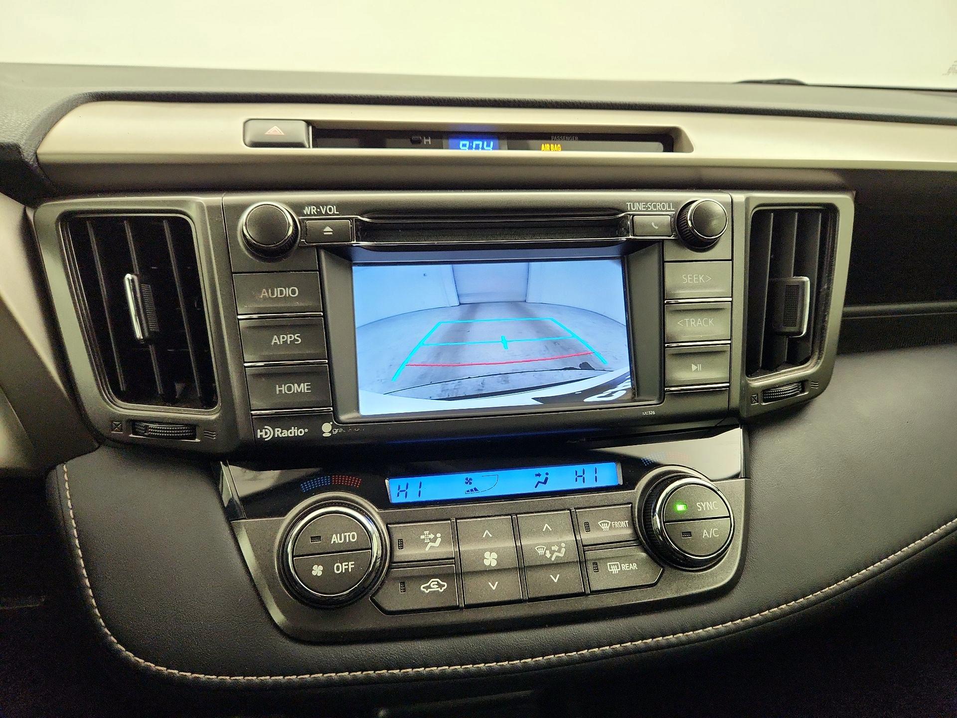 Thumbnail: 2015 Toyota RAV4 - 12