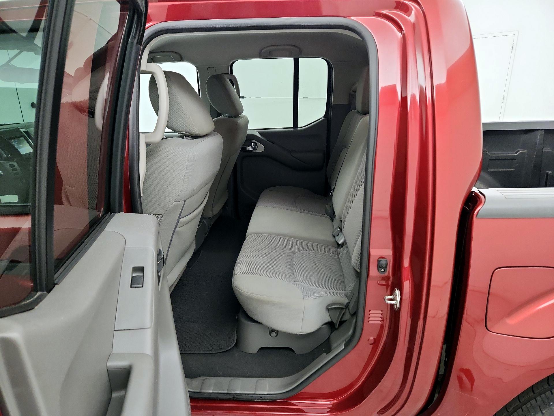 Thumbnail: 2019 Nissan Frontier - 17