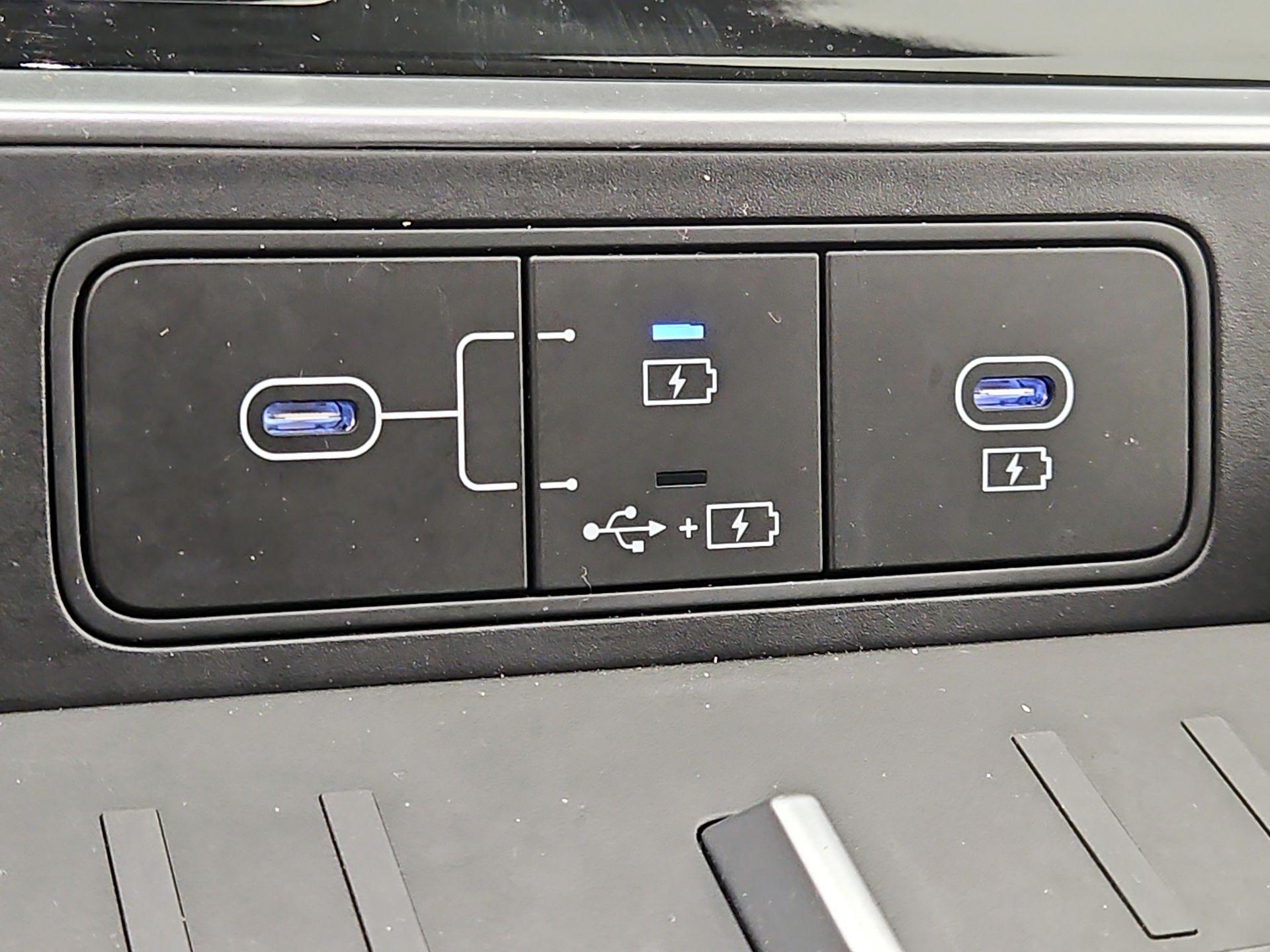 Thumbnail: 2024 Hyundai Santa Fe - 18