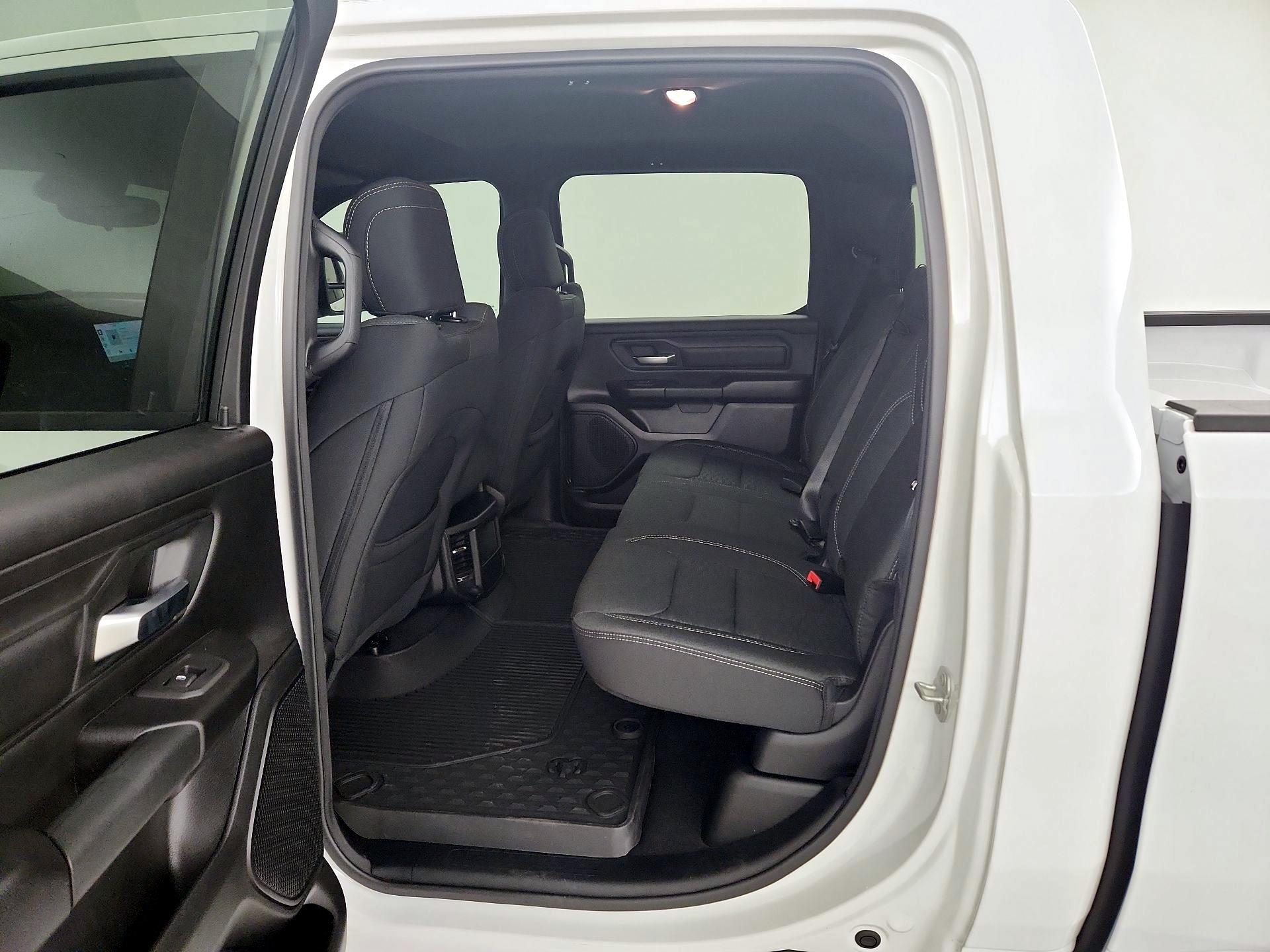 Thumbnail: 2025 RAM 1500 - 17