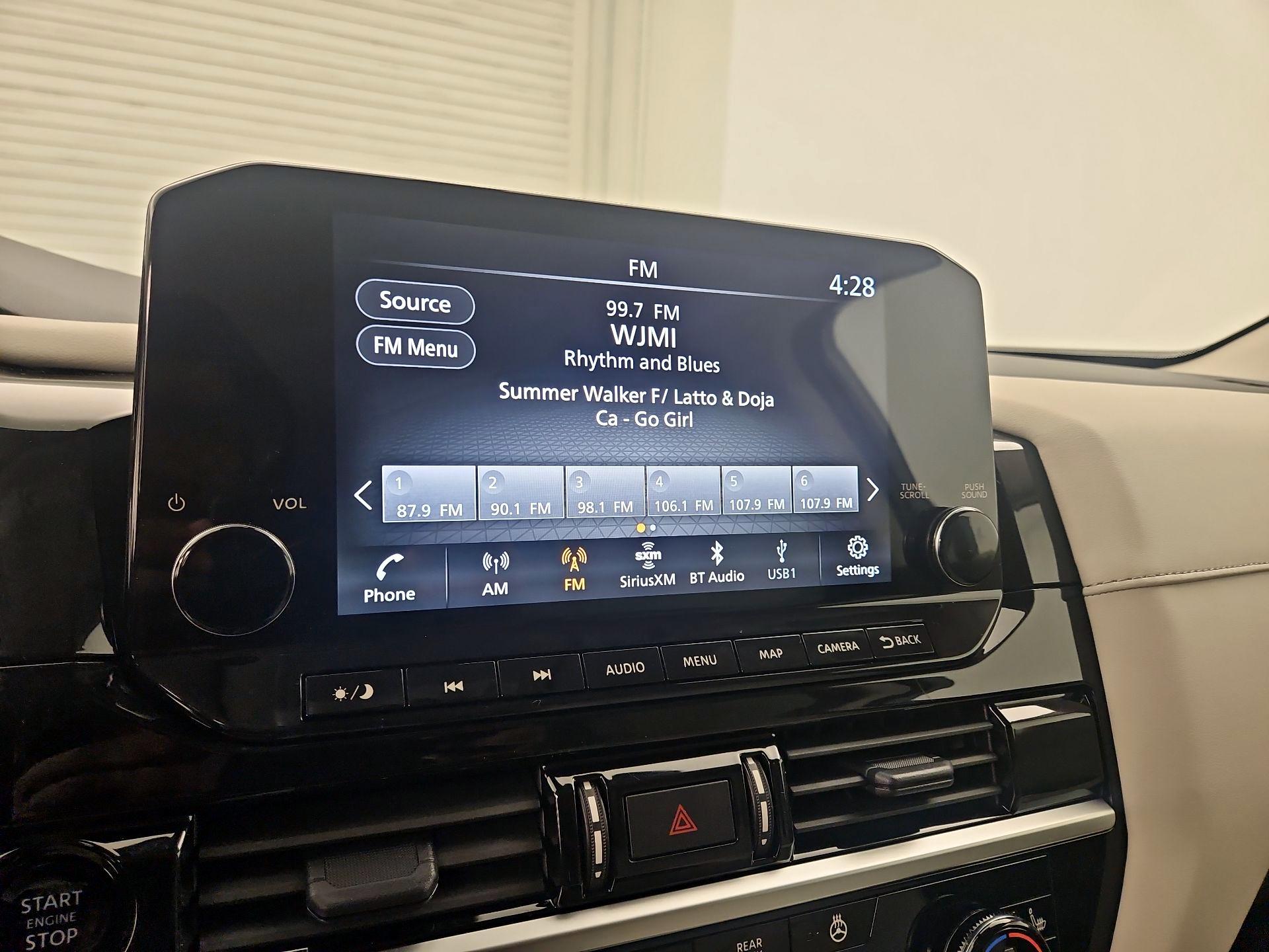 Thumbnail: 2025 Nissan Pathfinder - 15