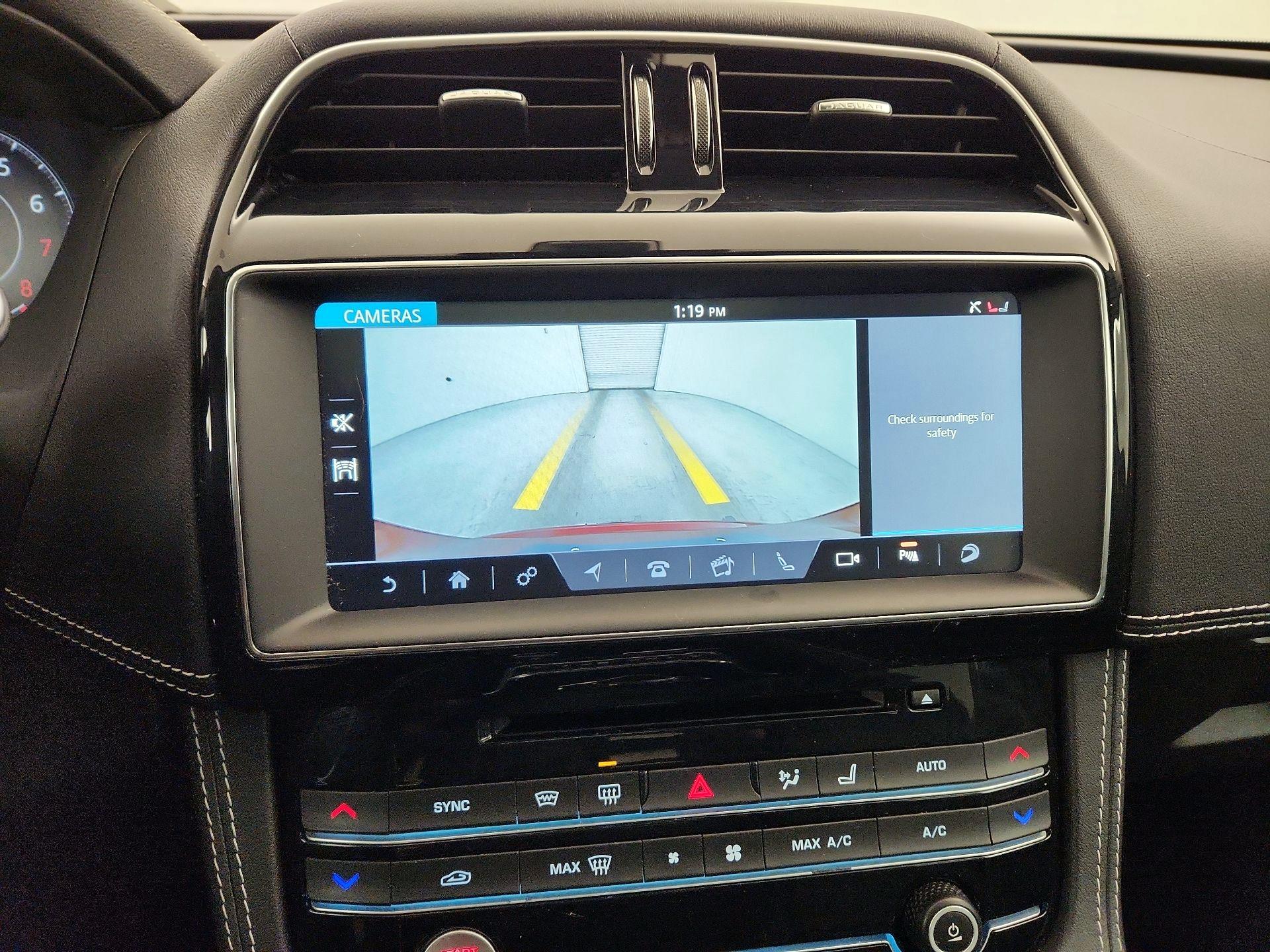 Thumbnail: 2020 Jaguar F-Pace - 13