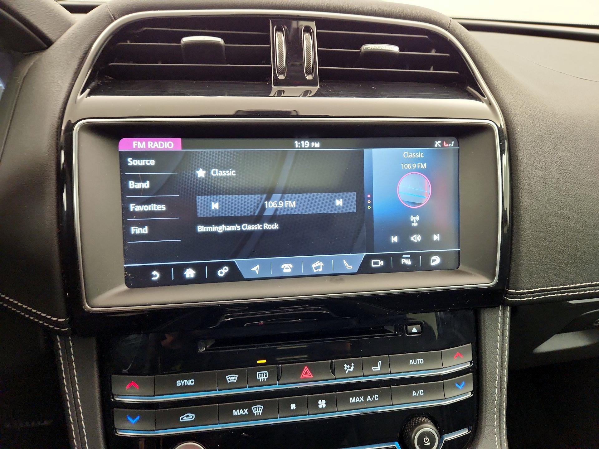 Thumbnail: 2020 Jaguar F-Pace - 14