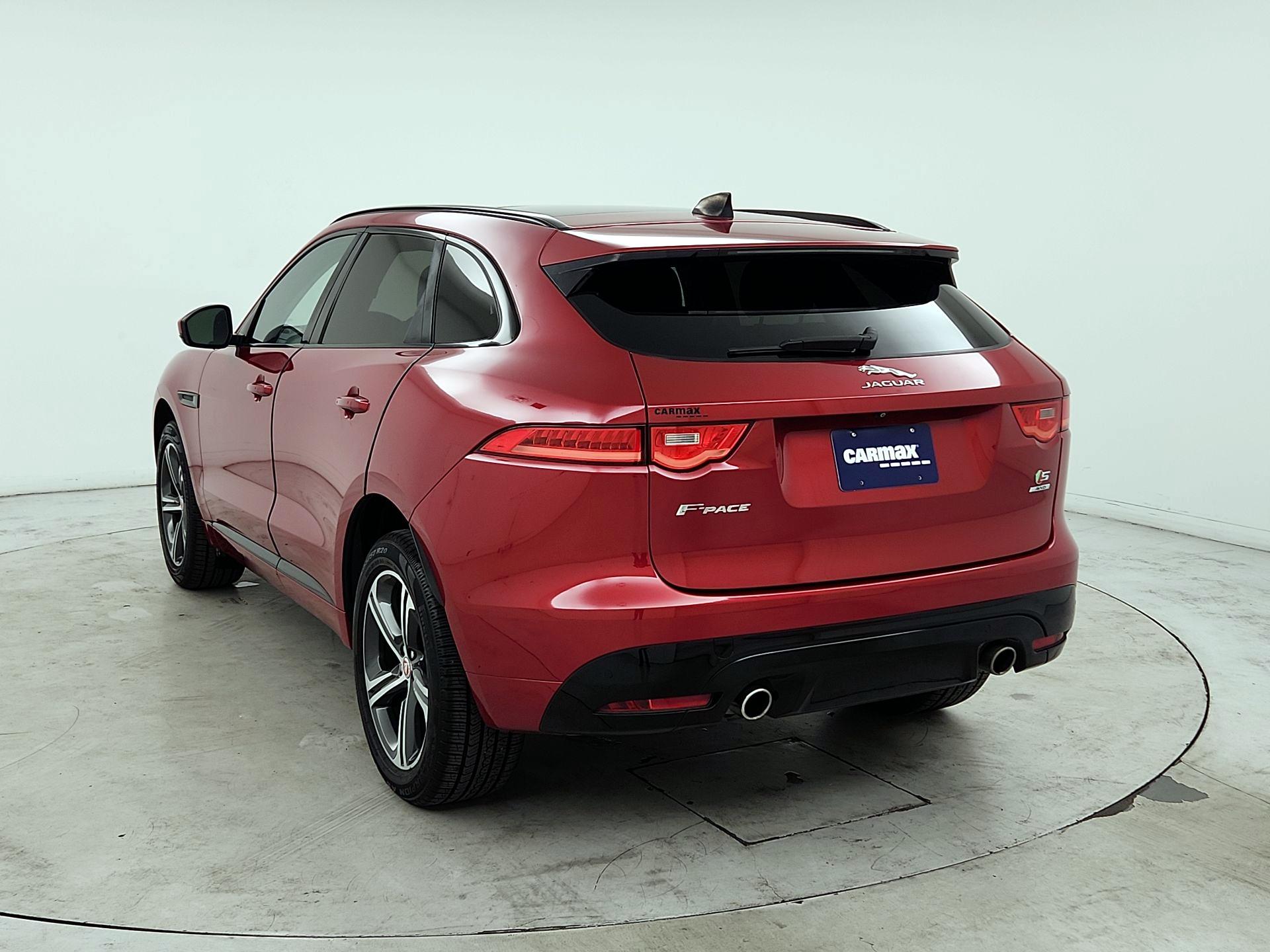 Thumbnail: 2020 Jaguar F-Pace - 7