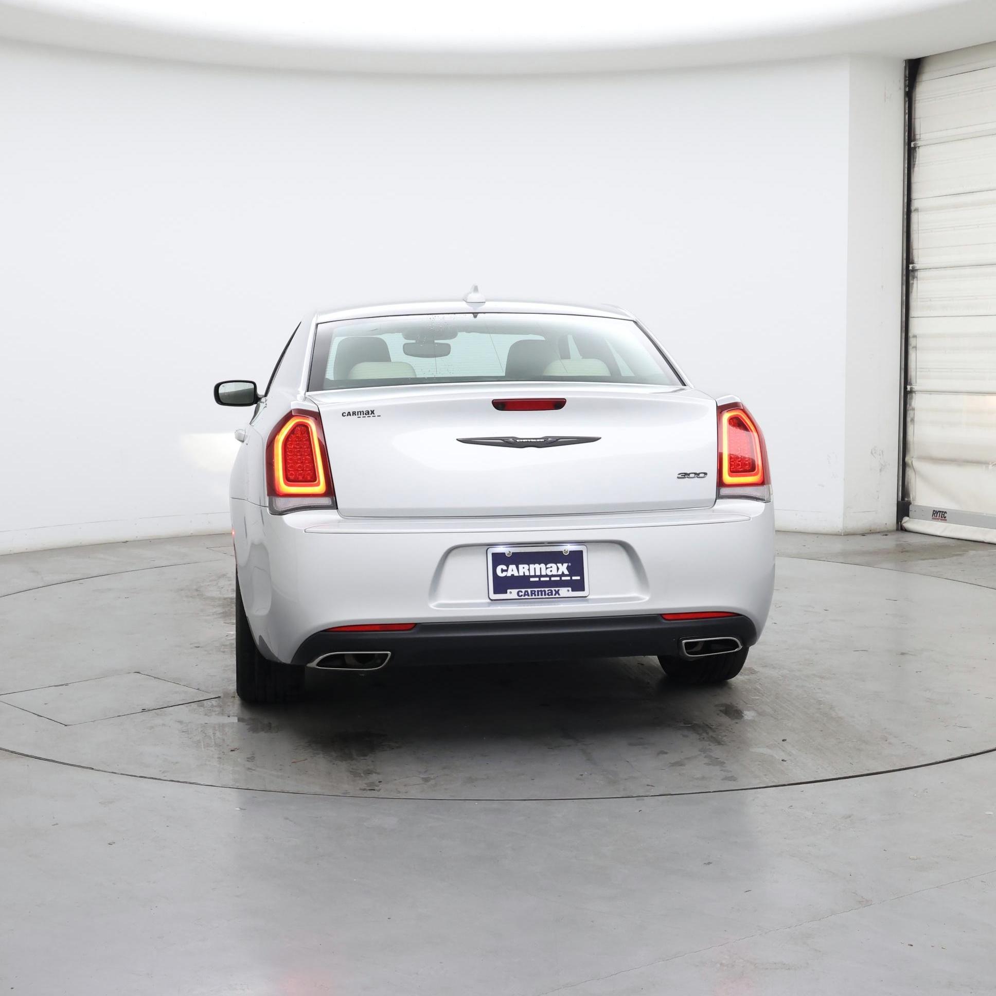 Thumbnail: 2023 Chrysler 300 - 6