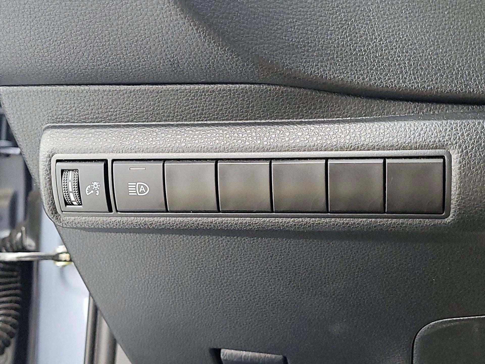 Thumbnail: 2024 Toyota Corolla - 13